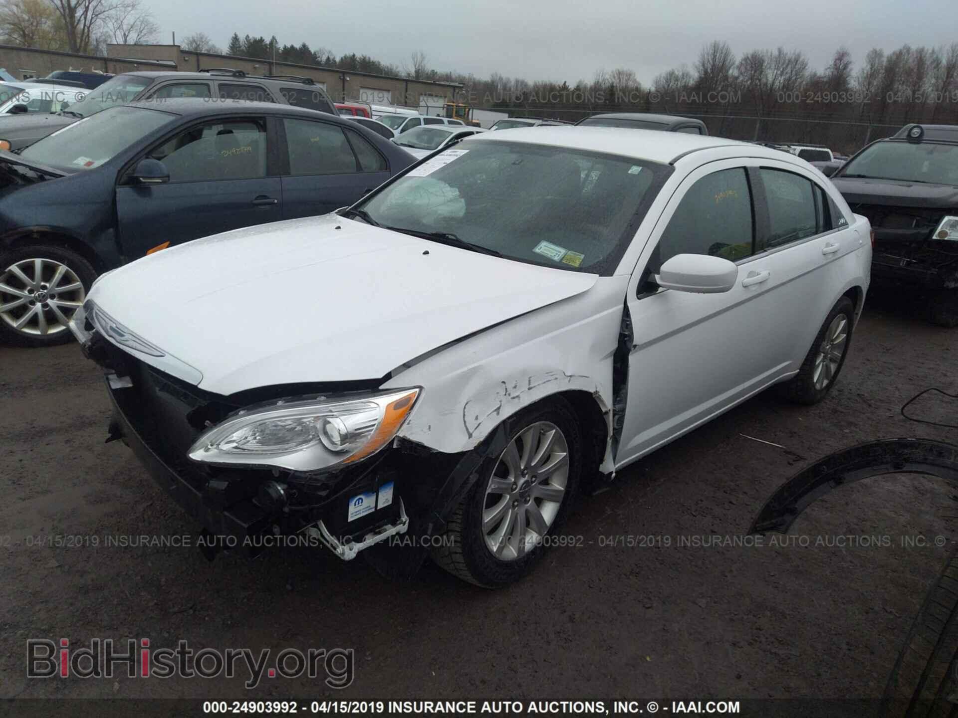 2014 CHRYSLER 200 - VIN: 1C3CCBBB5EN179777 - Фото 2