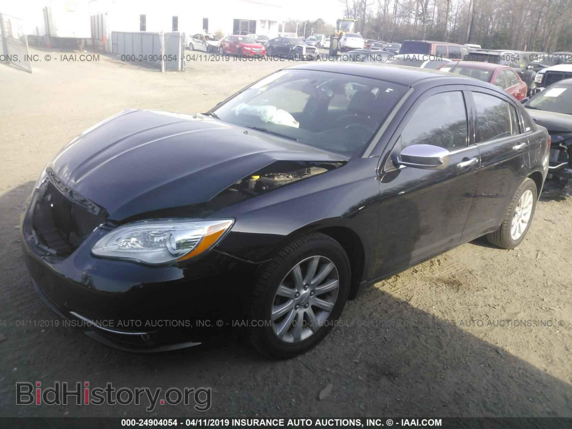 2014 CHRYSLER 200 - VIN: 1C3CCBCG5EN179322 - Фото 2