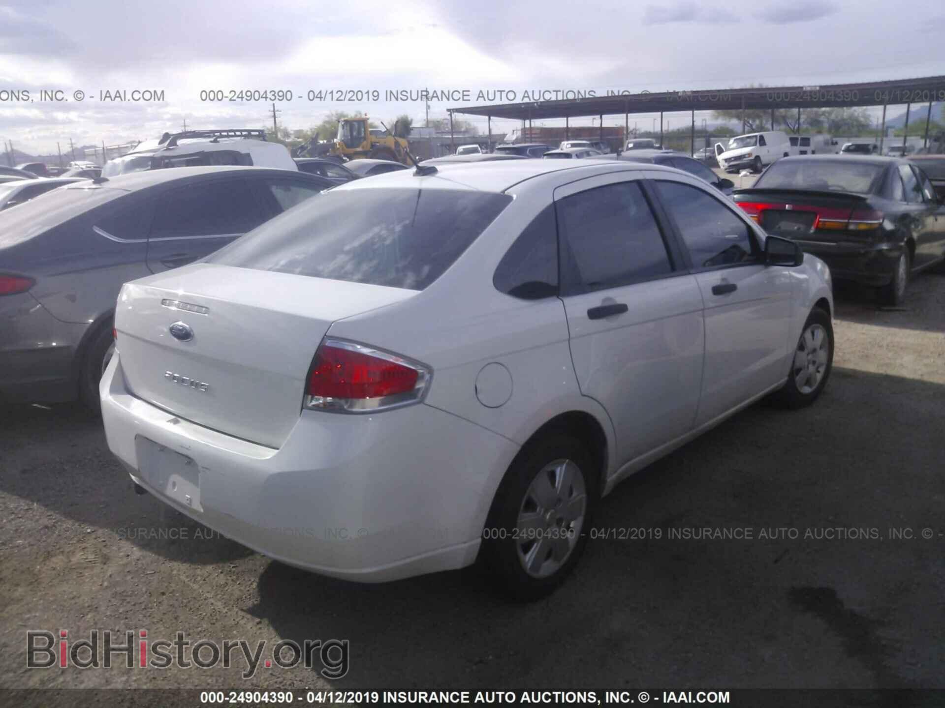 2011 FORD FOCUS - VIN: 1FAHP3EN7BW190681 - Фото 4