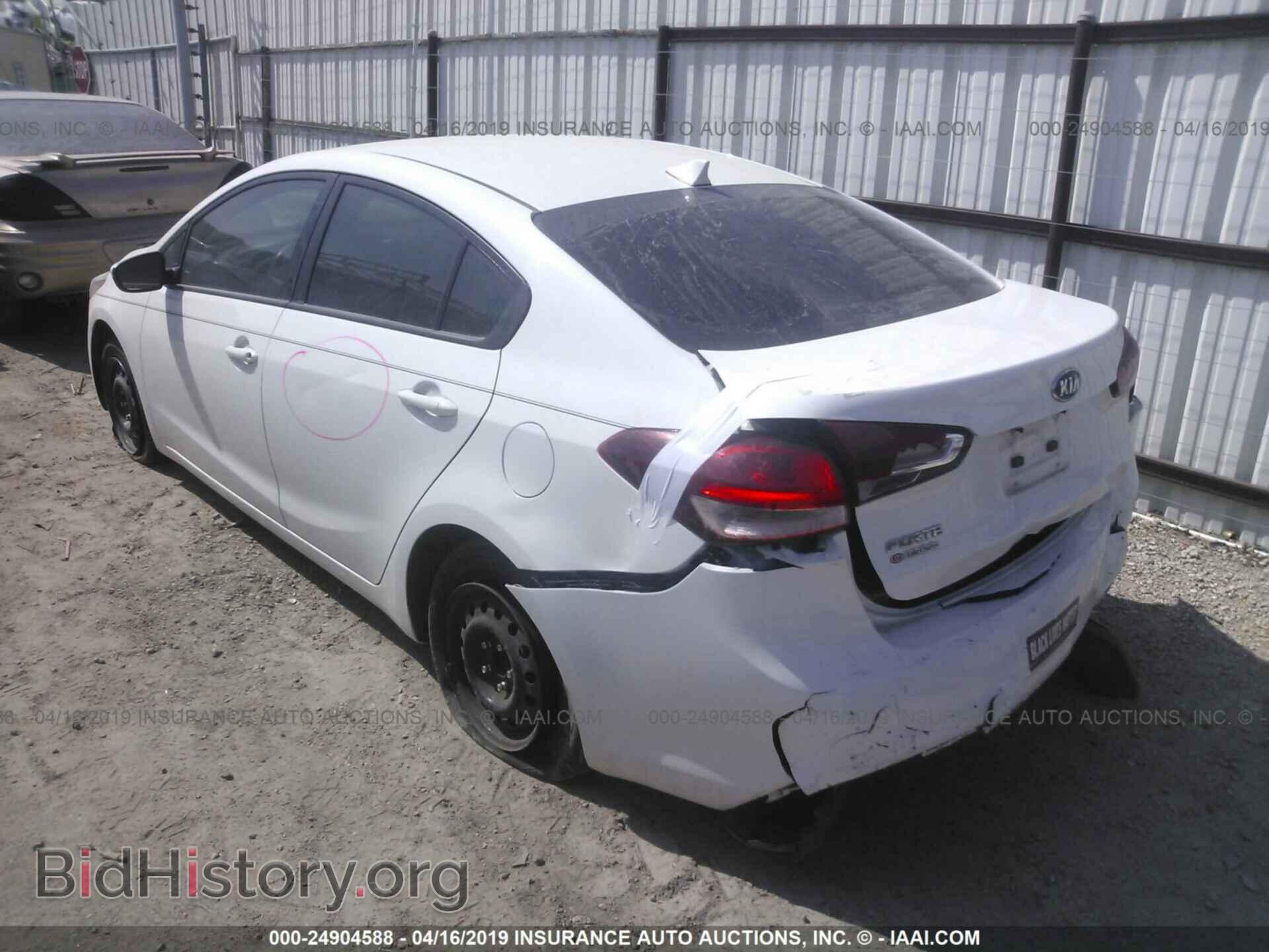 2017 KIA FORTE - VIN: 3KPFK4A78HE060103 - Фото 3