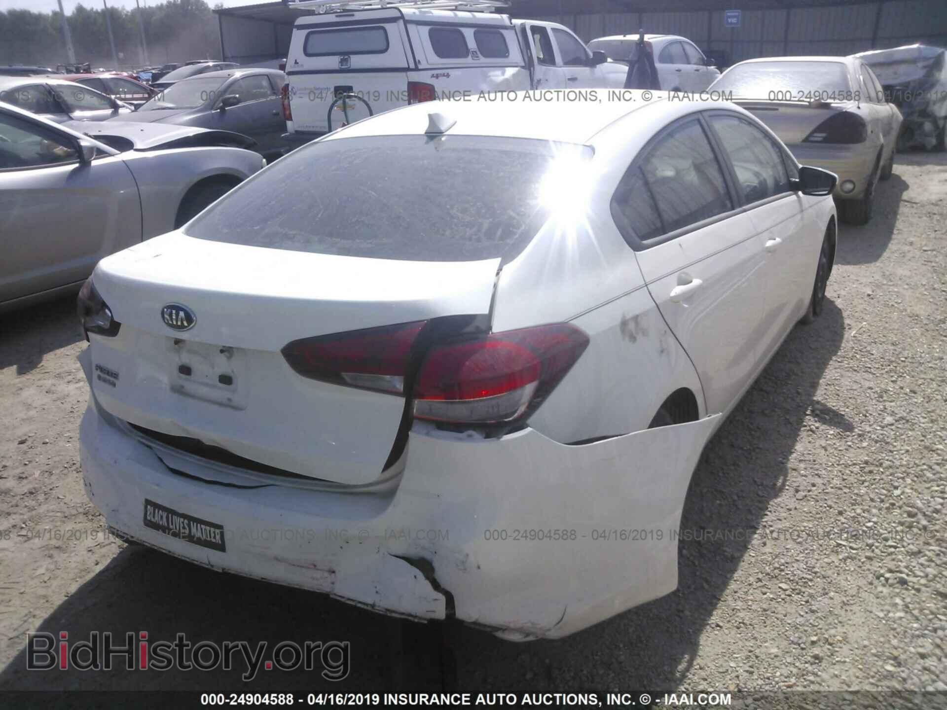 2017 KIA FORTE - VIN: 3KPFK4A78HE060103 - Фото 4