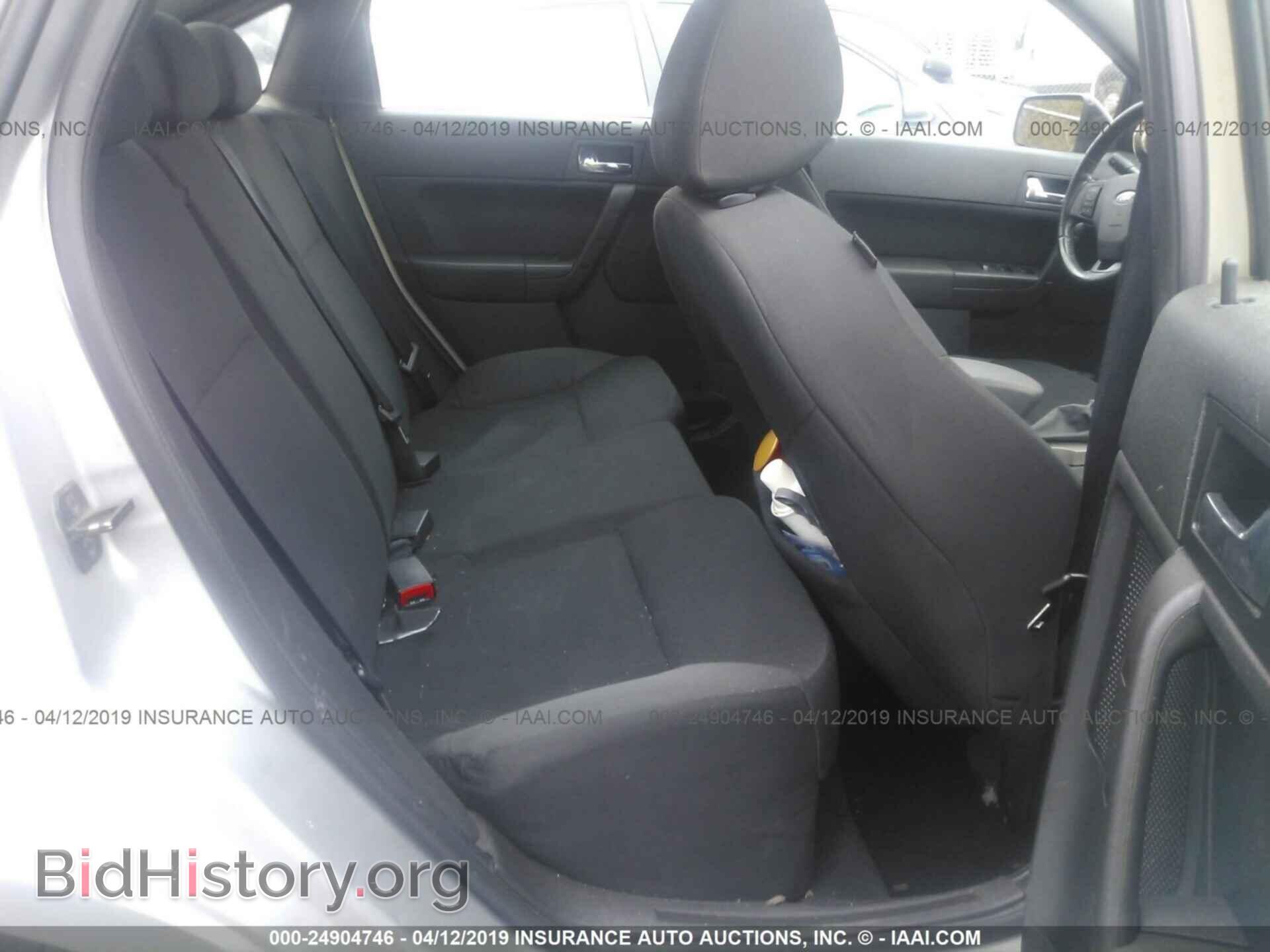 2010 FORD FOCUS - VIN: 1FAHP3GN6AW172930 - Фото 8