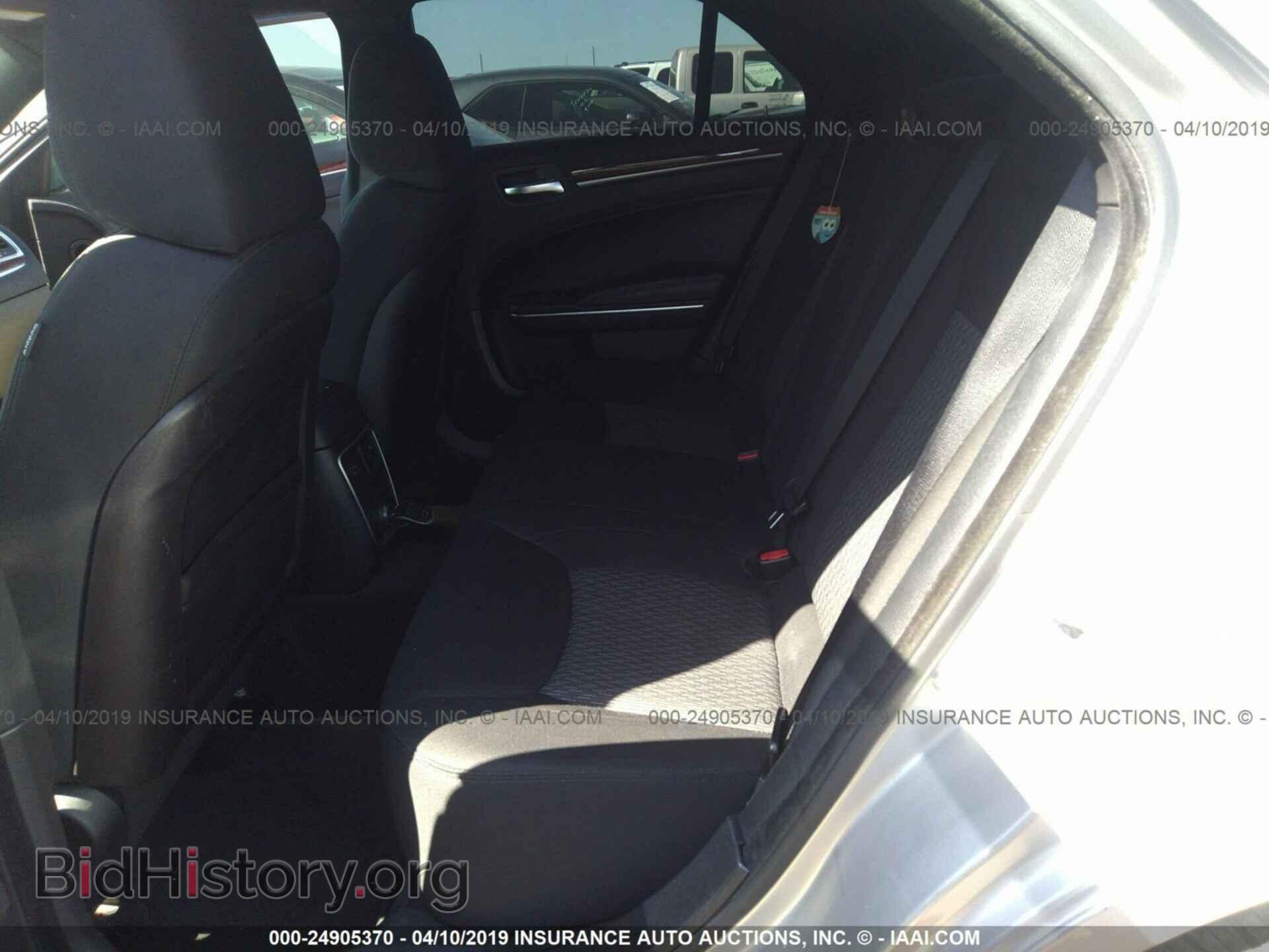 2012 CHRYSLER 300 - VIN: 2C3CCAAG7CH216714 - Photo 8