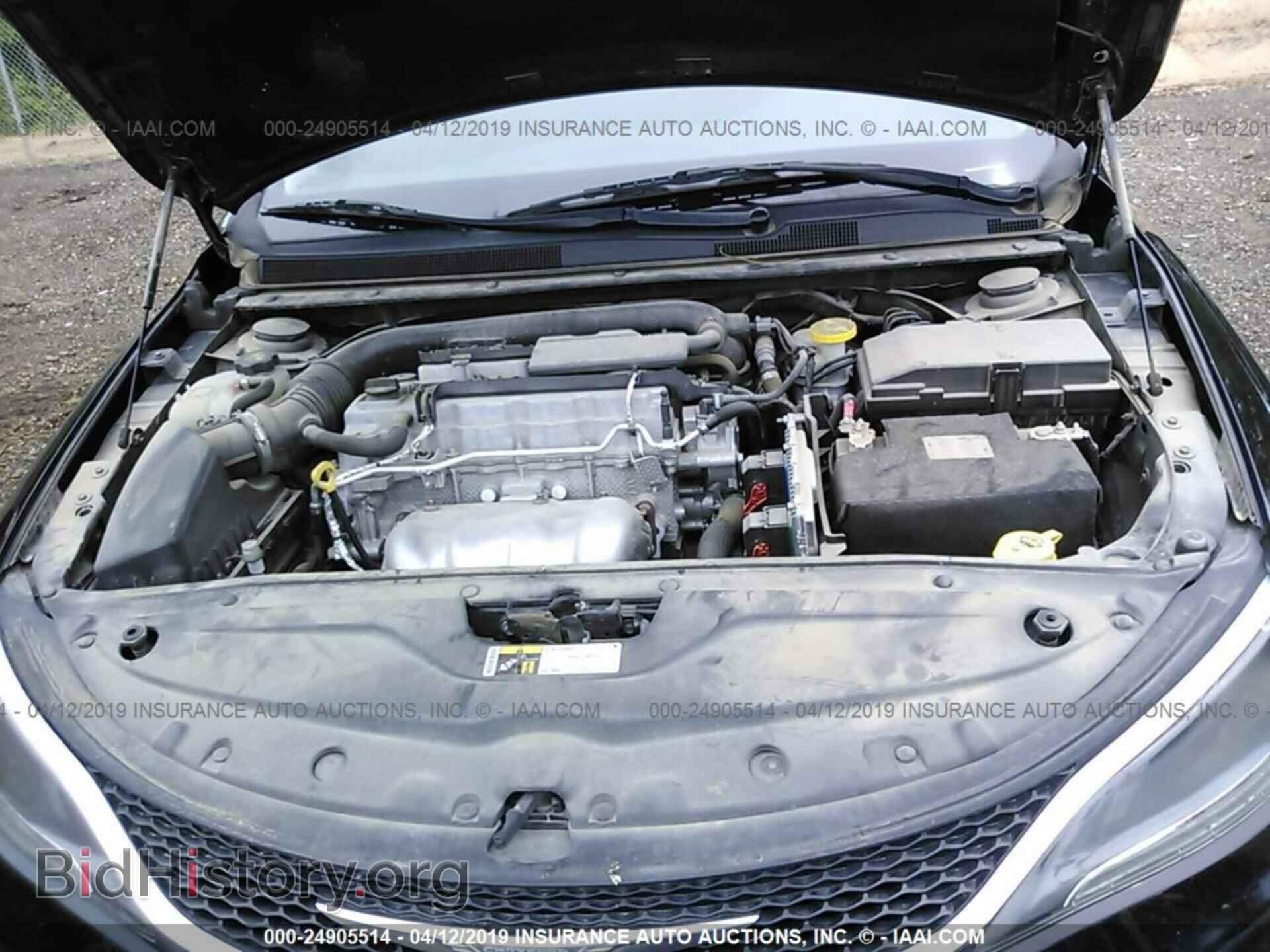 2016 CHRYSLER 200 - VIN: 1C3CCCFB3GN196693 - Фото 10