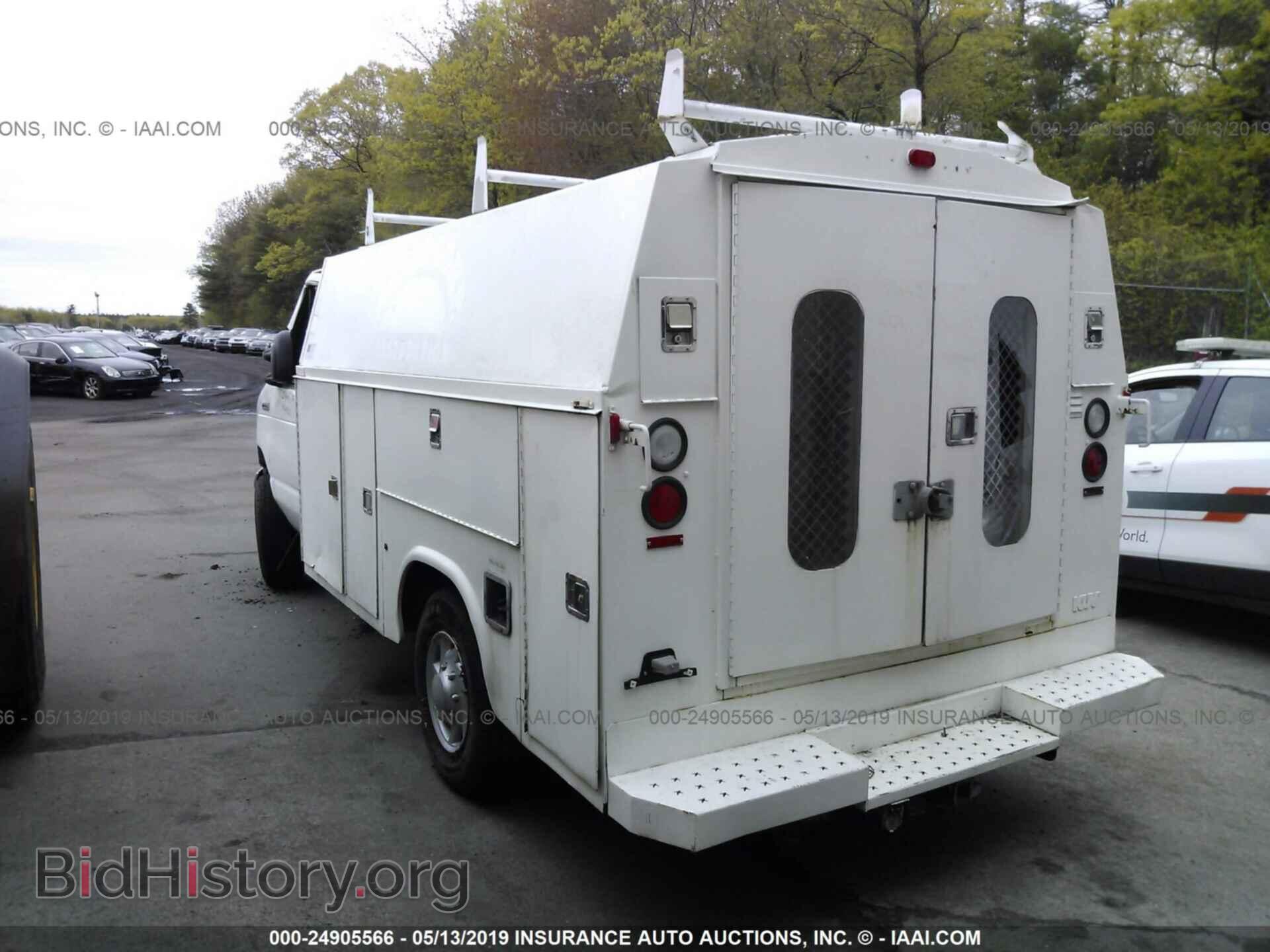 2006 FORD ECONOLINE - VIN: 1FDSE35P26DA32057 - Фото 3