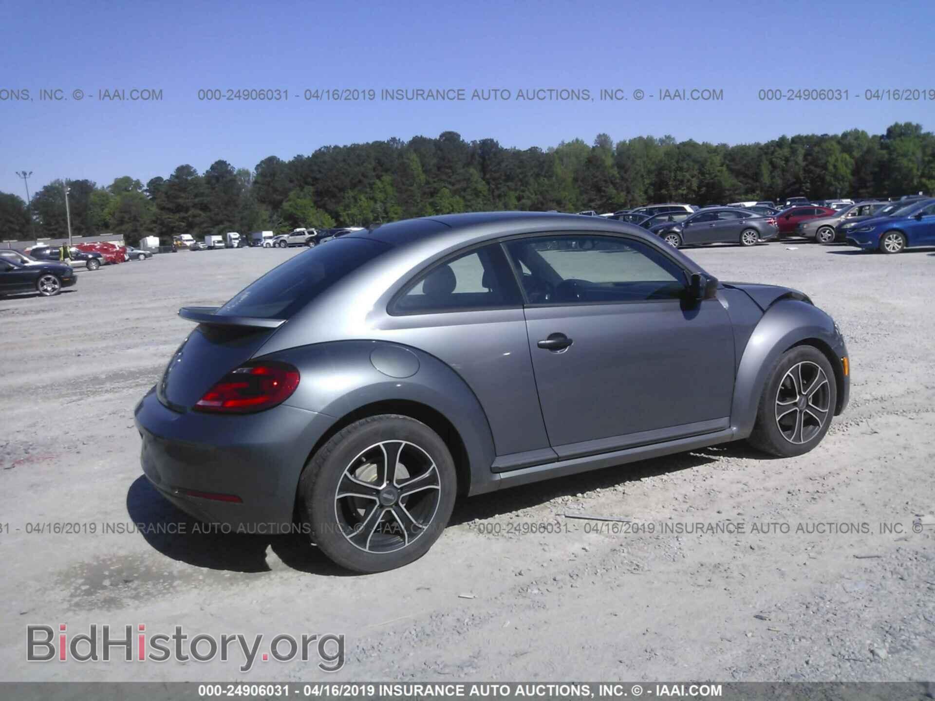 2012 VOLKSWAGEN BEETLE - VIN: 3VWFP7AT1CM616683 - Фото 4