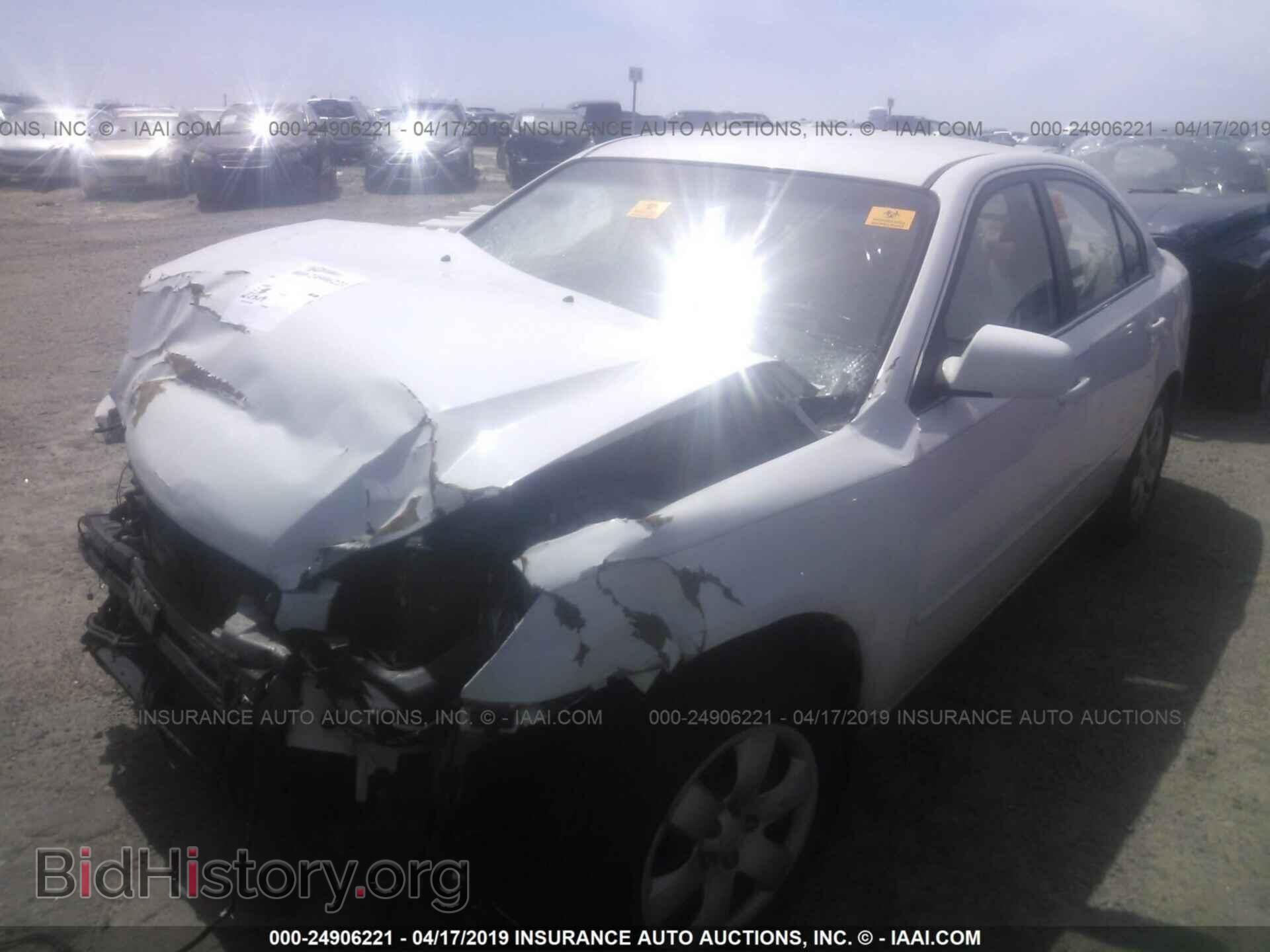 2008 KIA OPTIMA - VIN: KNAGE123685257673 - Фото 2