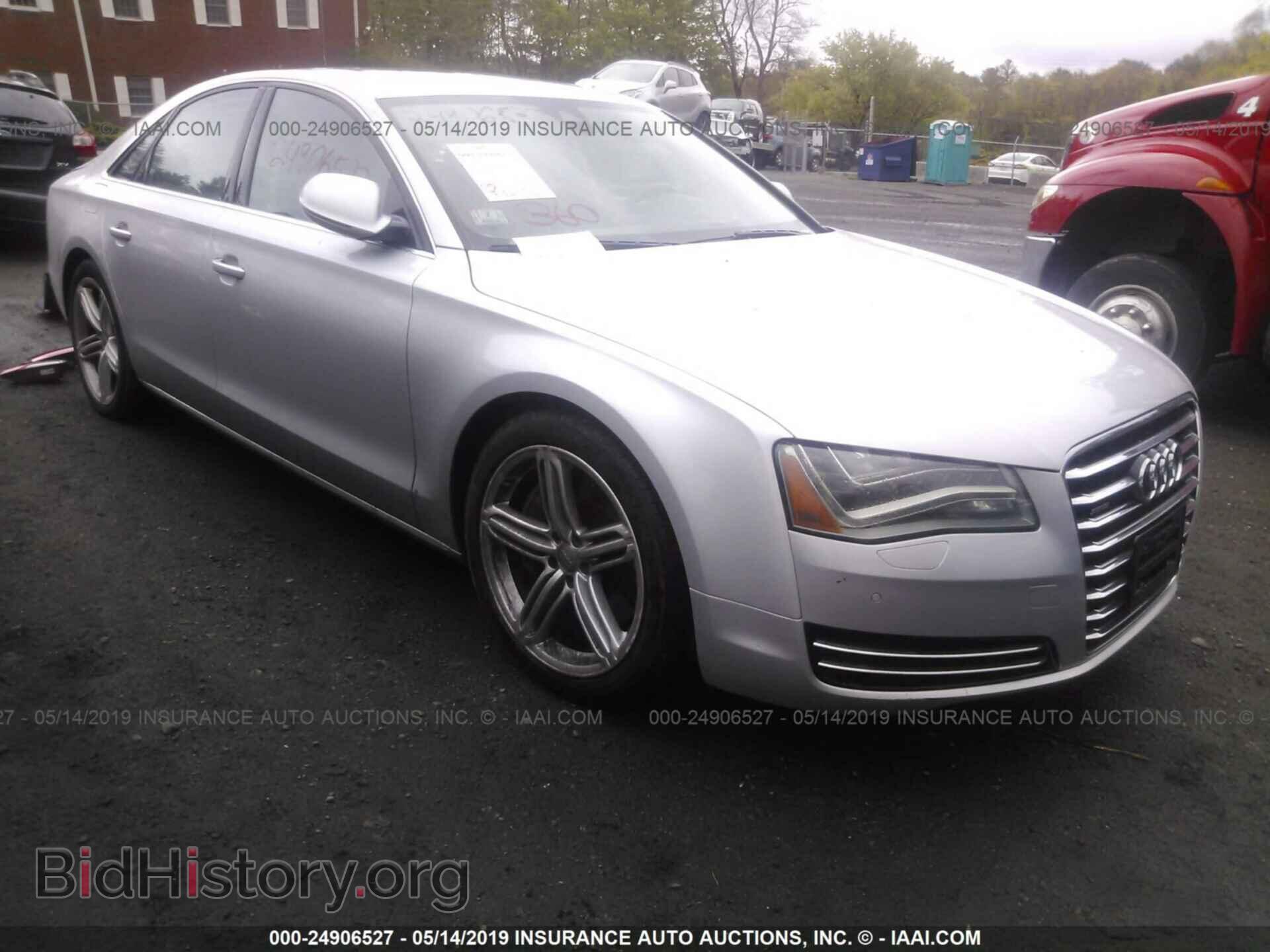 Photo WAUAVAFDXBN001357 - AUDI A8 2011