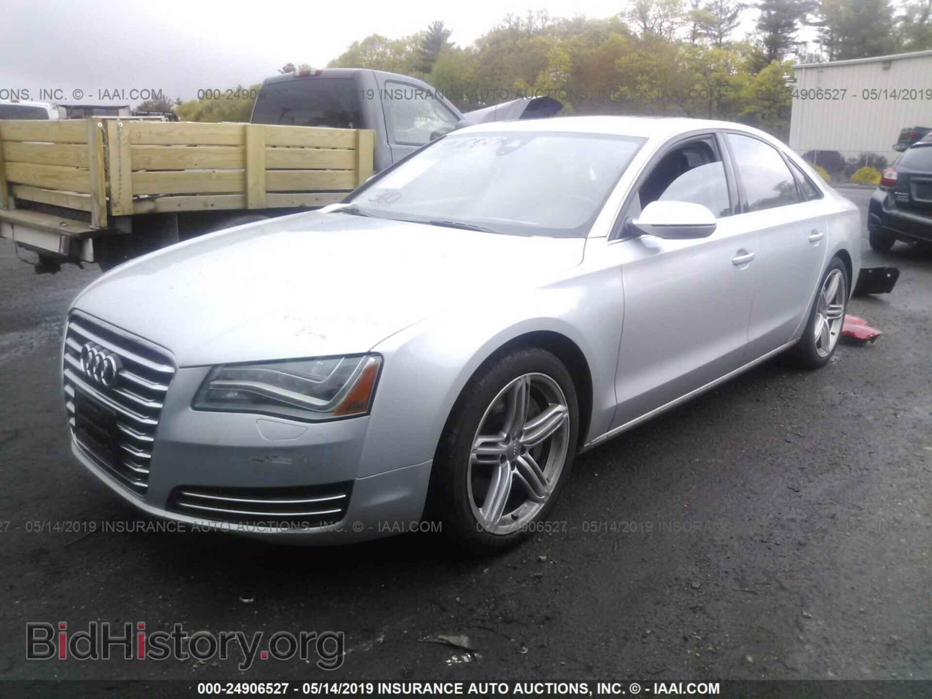 2011 AUDI A8 - VIN: WAUAVAFDXBN001357 - Фото 2