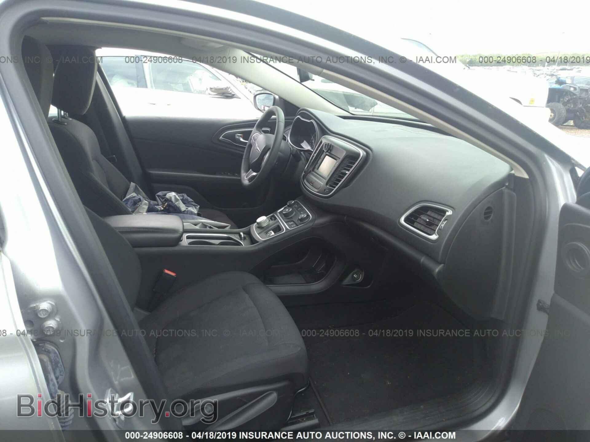 2016 CHRYSLER 200 - VIN: 1C3CCCAB1GN102348 - Фото 5