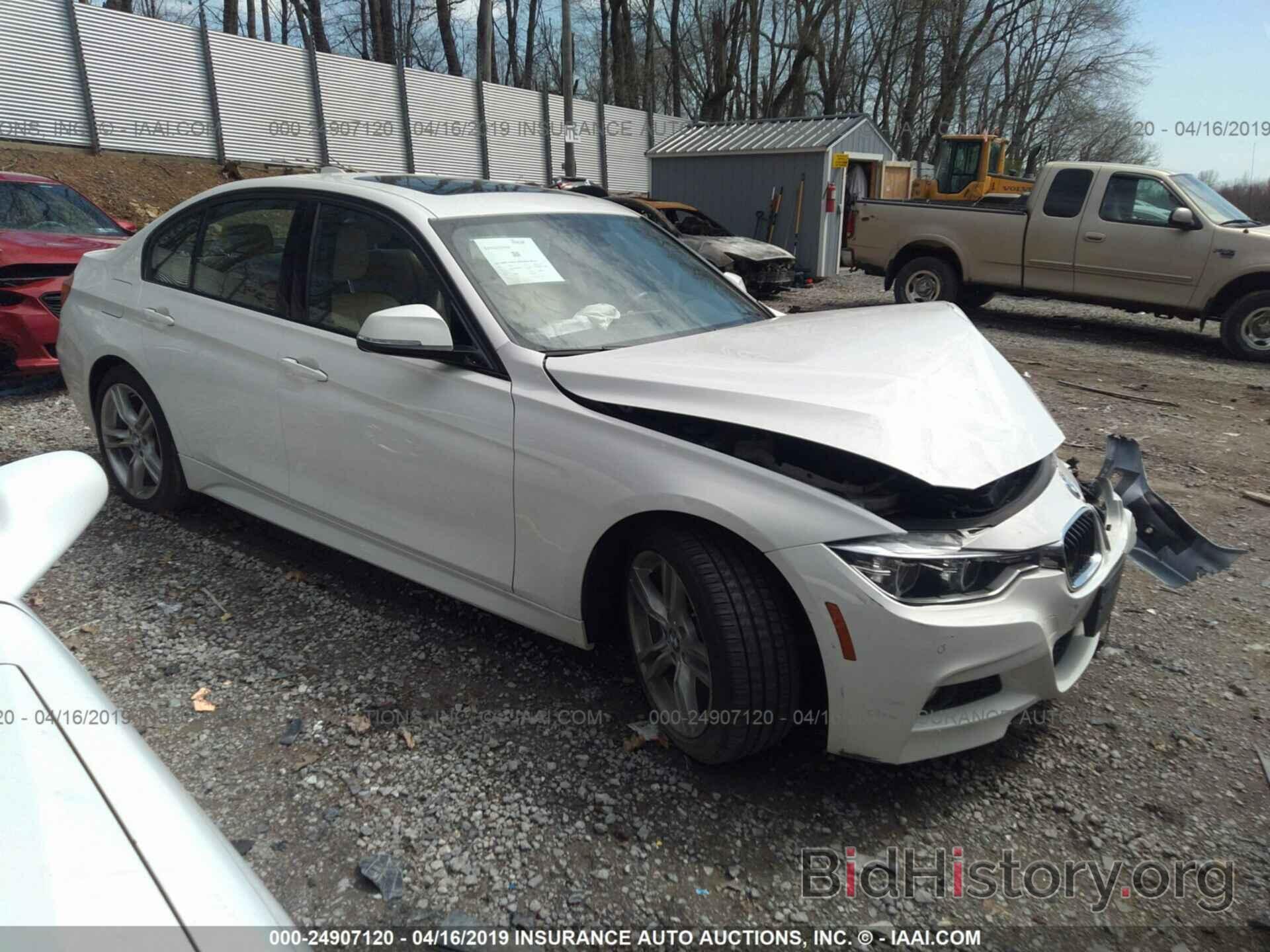 Photo WBA8B9G52HNU49341 - BMW 330 2017