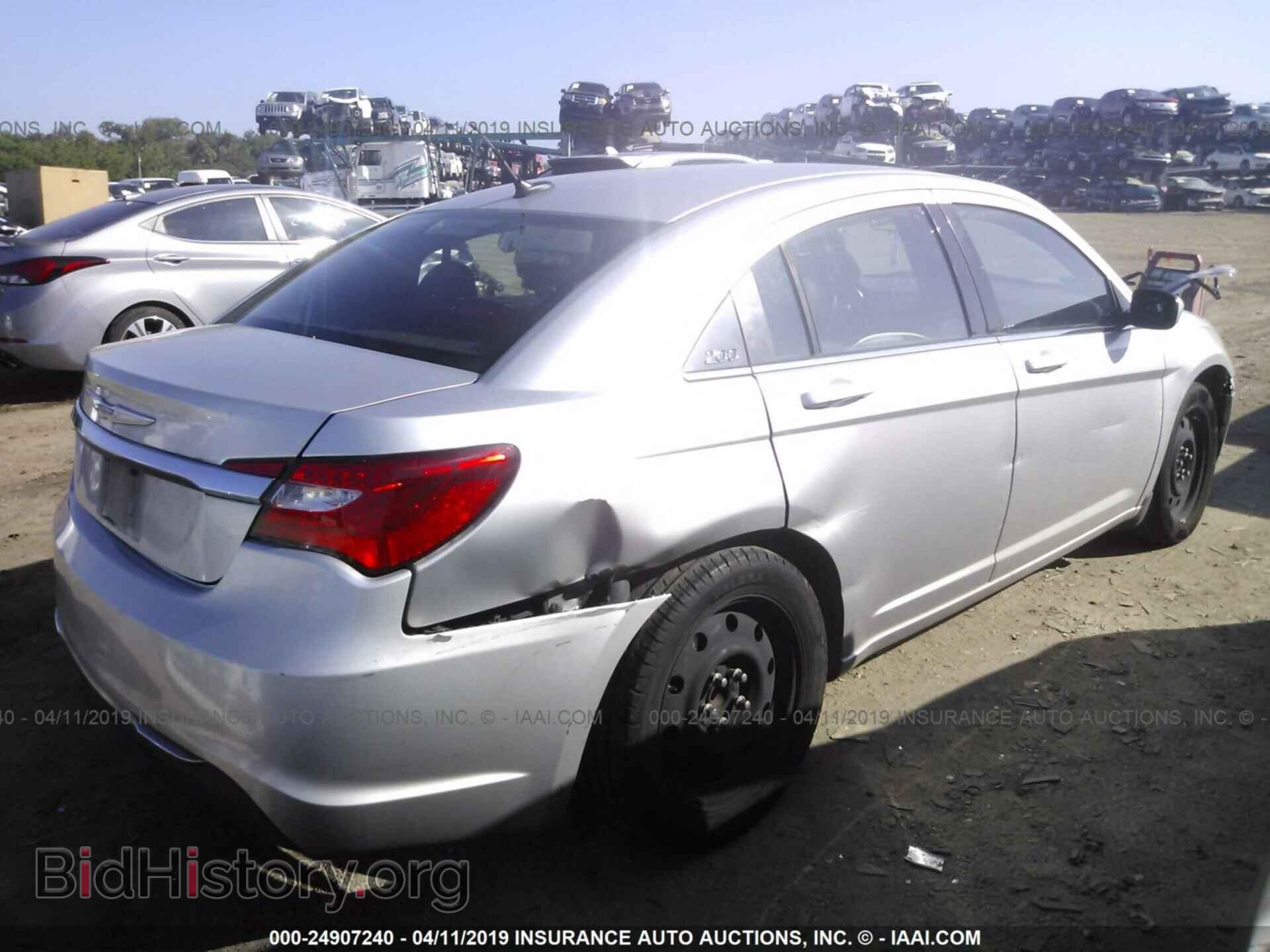 2012 CHRYSLER 200 - VIN: 1C3CCBAB8CN224032 - Фото 4
