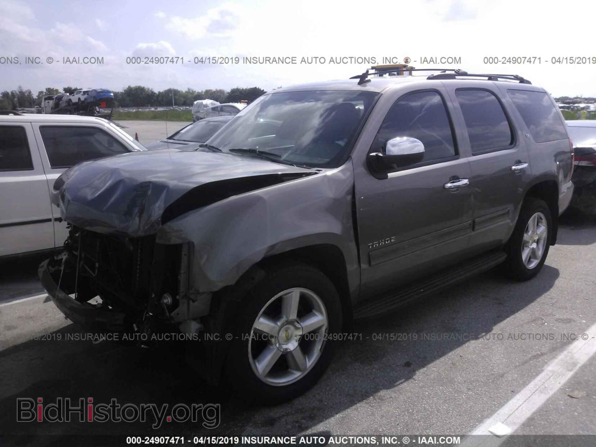 2012 CHEVROLET TAHOE - VIN: 1GNSCBE02CR317841 - Фото 2
