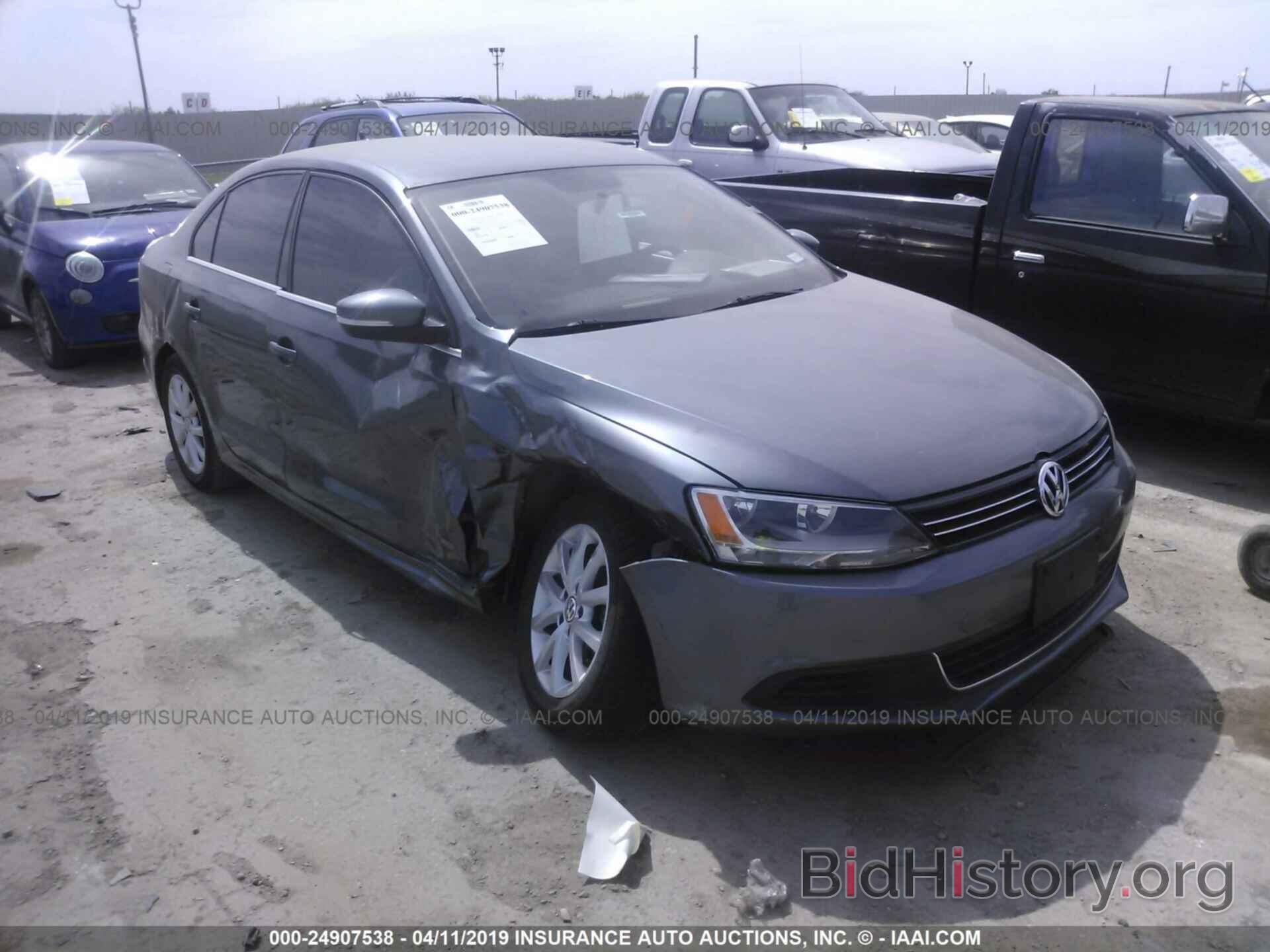 Photo 3VWDP7AJ4DM394924 - VOLKSWAGEN JETTA 2013