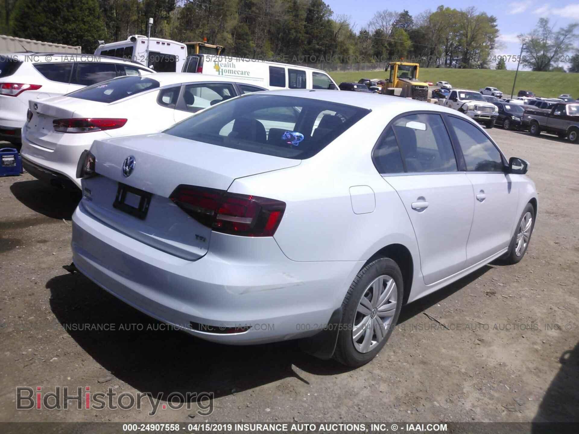 2017 VOLKSWAGEN JETTA - VIN: 3VW2B7AJ7HM415065 - Фото 4