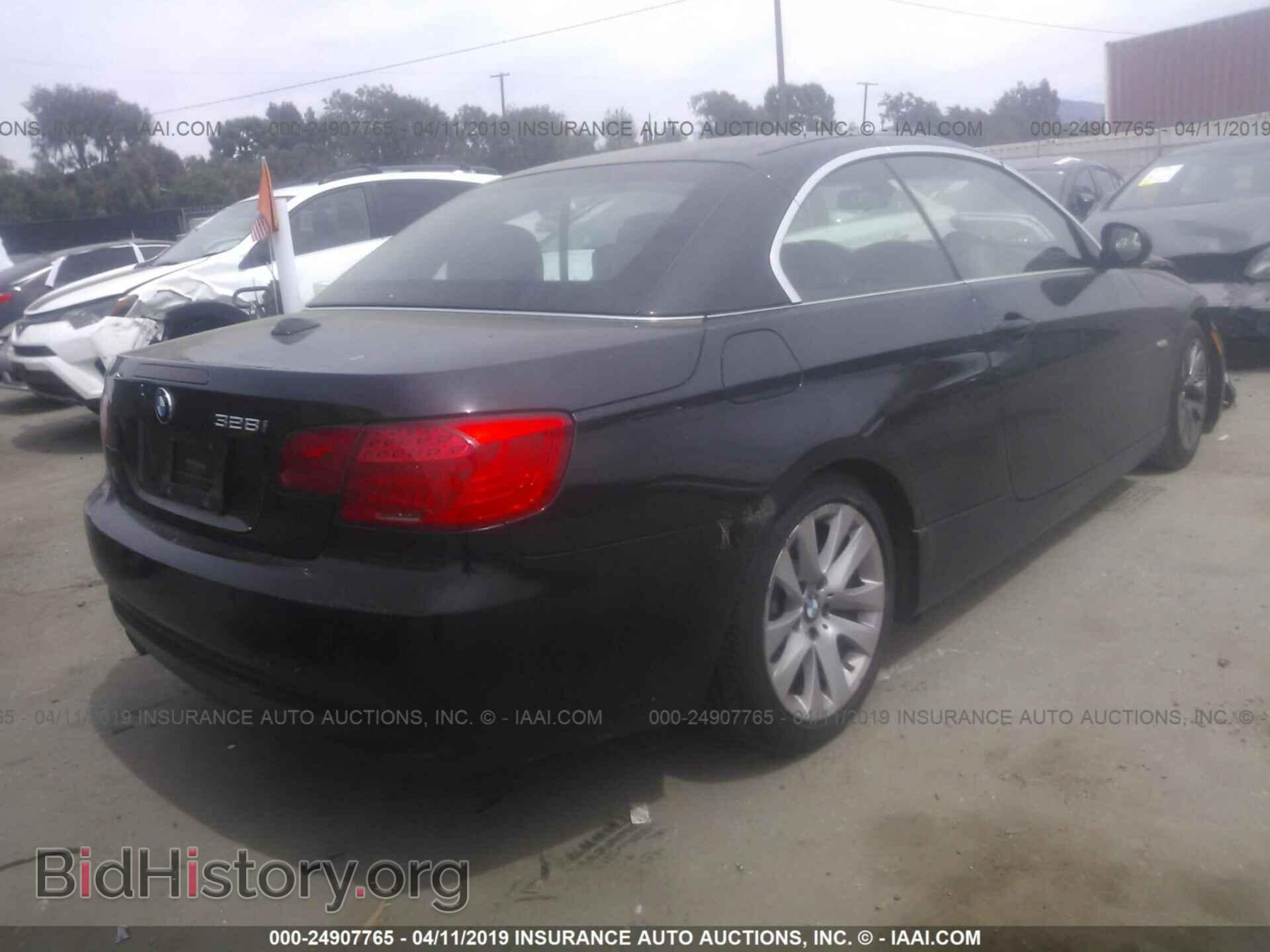 2011 BMW 328 - VIN: WBADW7C58BE543342 - Фото 4