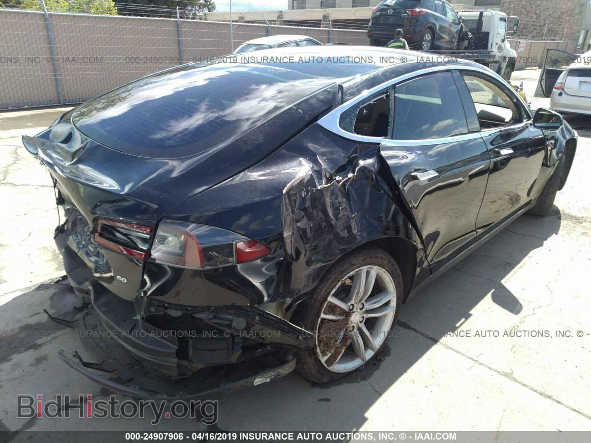 2013 TESLA MODEL S - VIN: 5YJSA1CG7DFP14879 - Photo 4