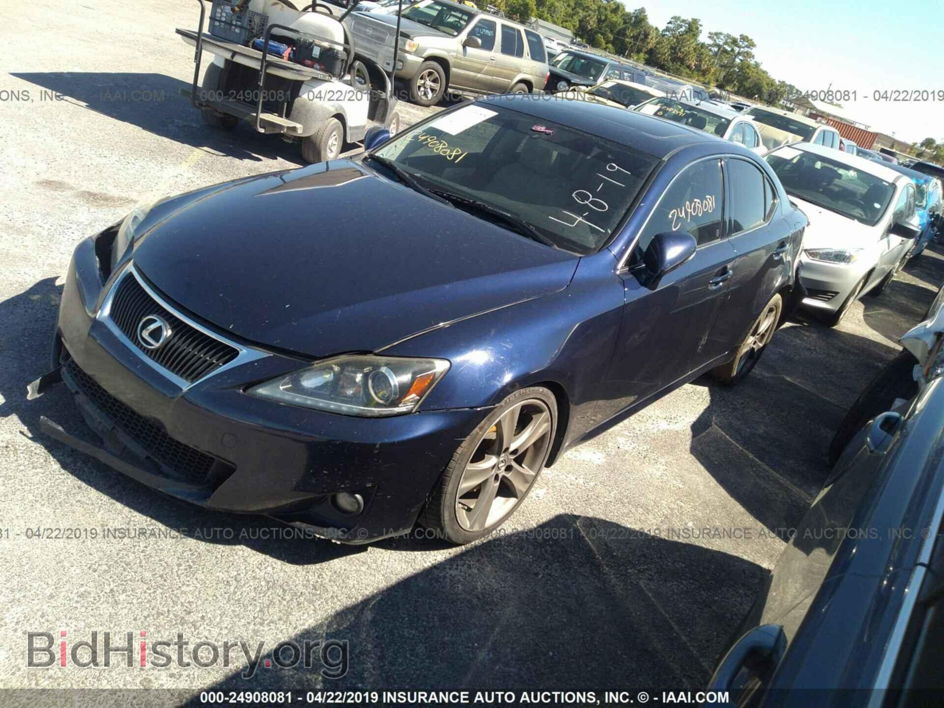 2011 LEXUS IS - VIN: JTHBF5C21B5148213 - Photo 2