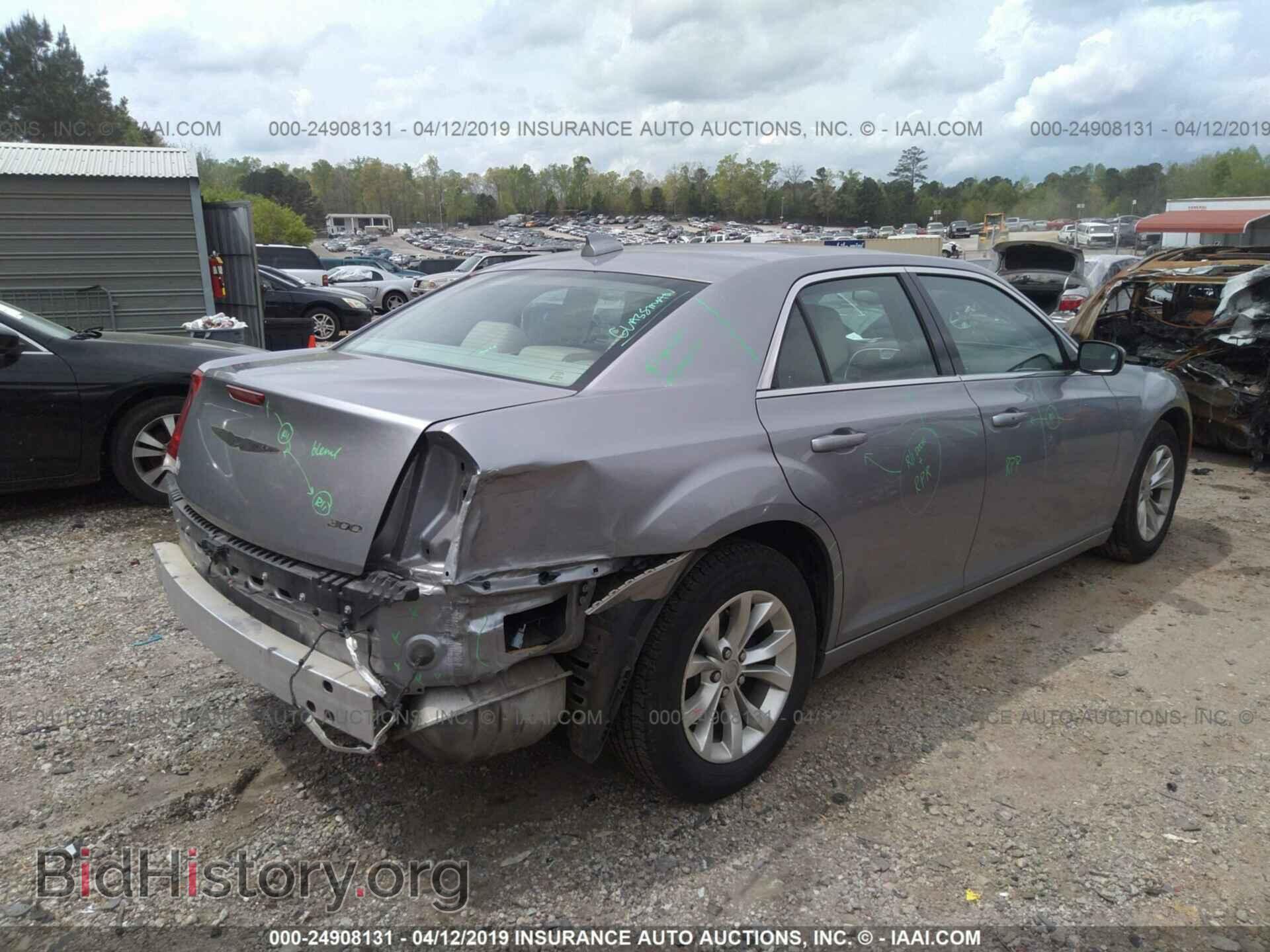 2015 CHRYSLER 300 - VIN: 2C3CCAAG7FH749344 - Фото 4