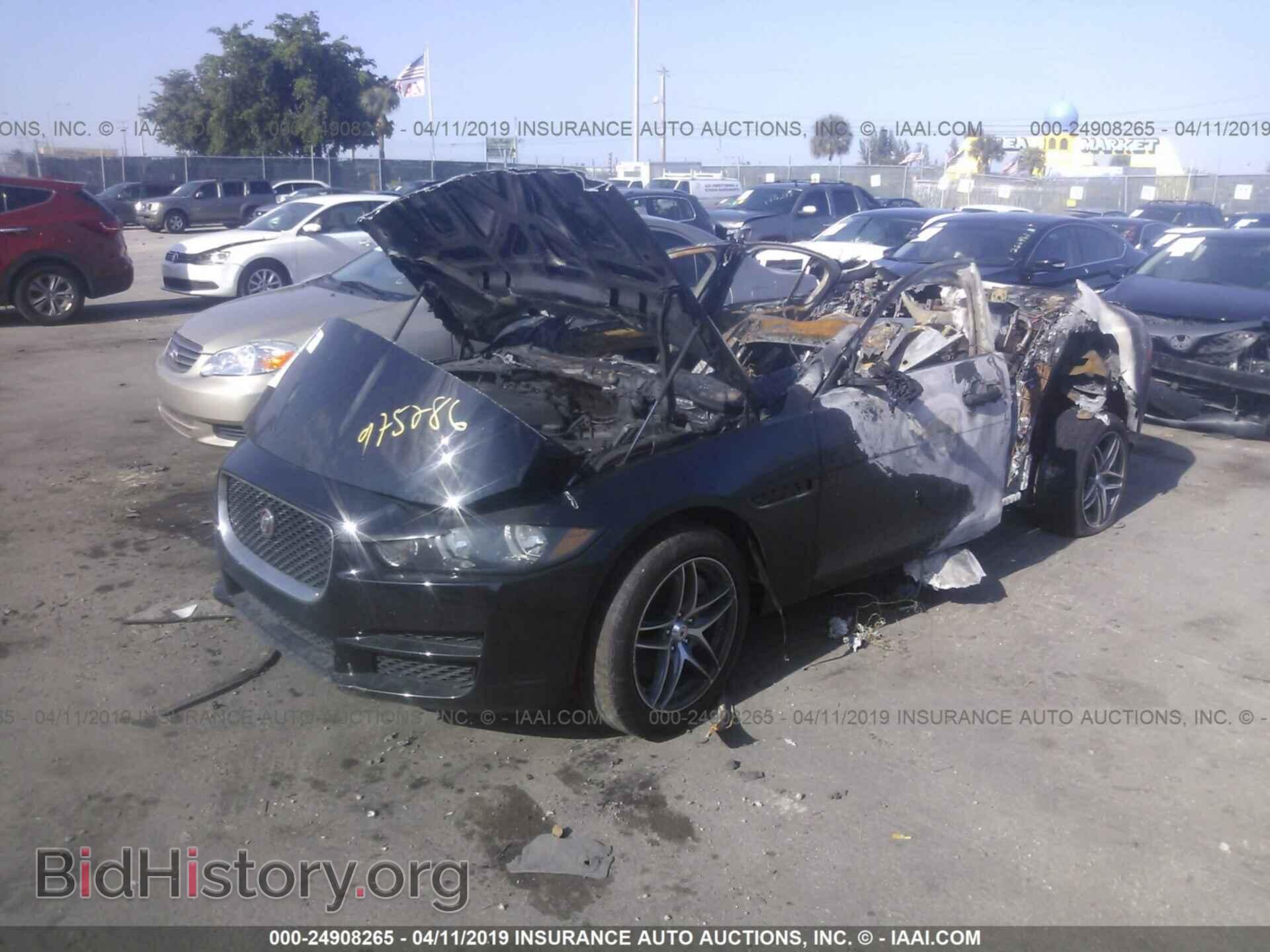 2017 JAGUAR XE - VIN: SAJAR4BG3HA975286 - Фото 2