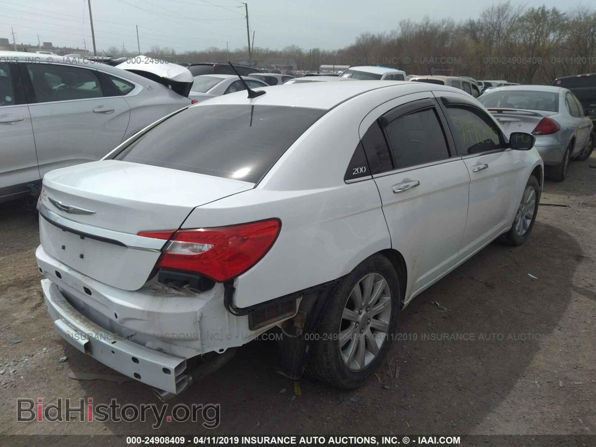 2013 CHRYSLER 200 - VIN: 1C3CCBCG7DN525904 - Photo 4