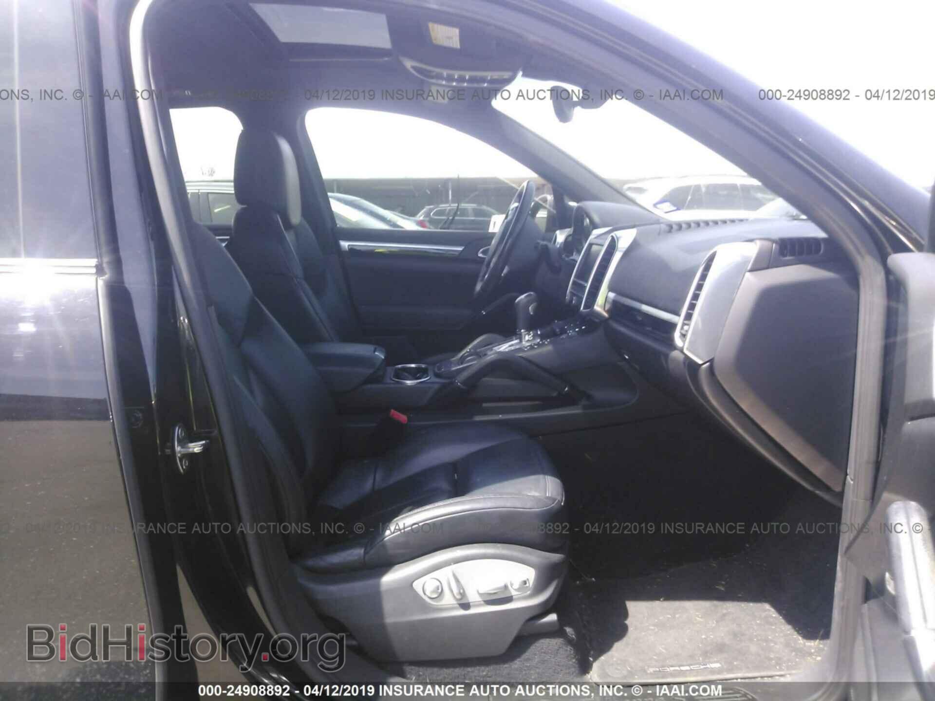 2011 PORSCHE CAYENNE - VIN: WP1AB2A22BLA44589 - Фото 5