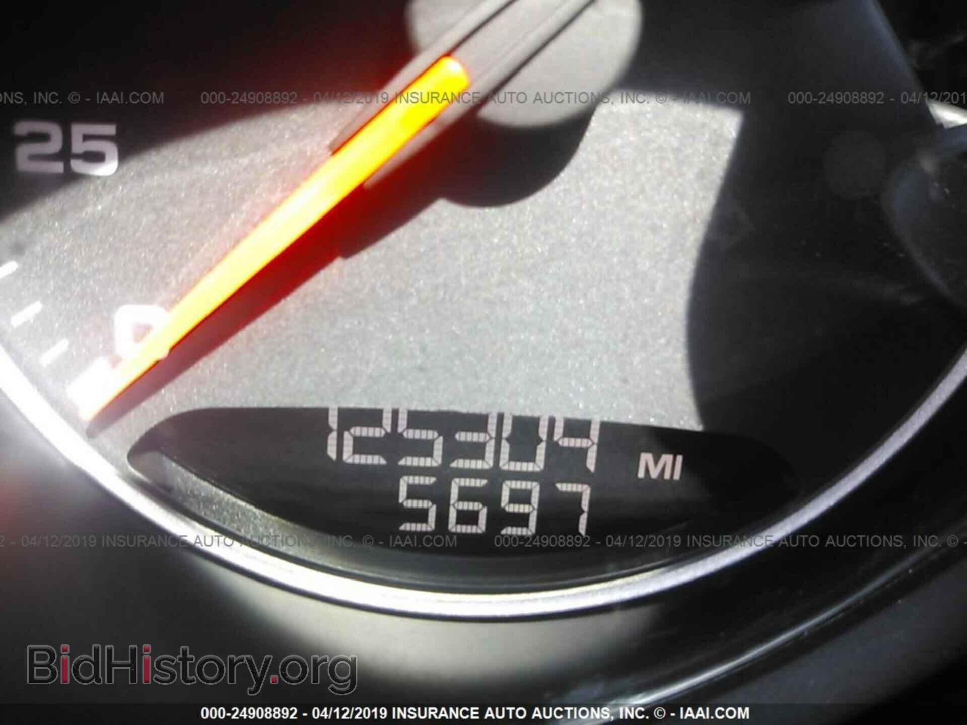 2011 PORSCHE CAYENNE - VIN: WP1AB2A22BLA44589 - Фото 7