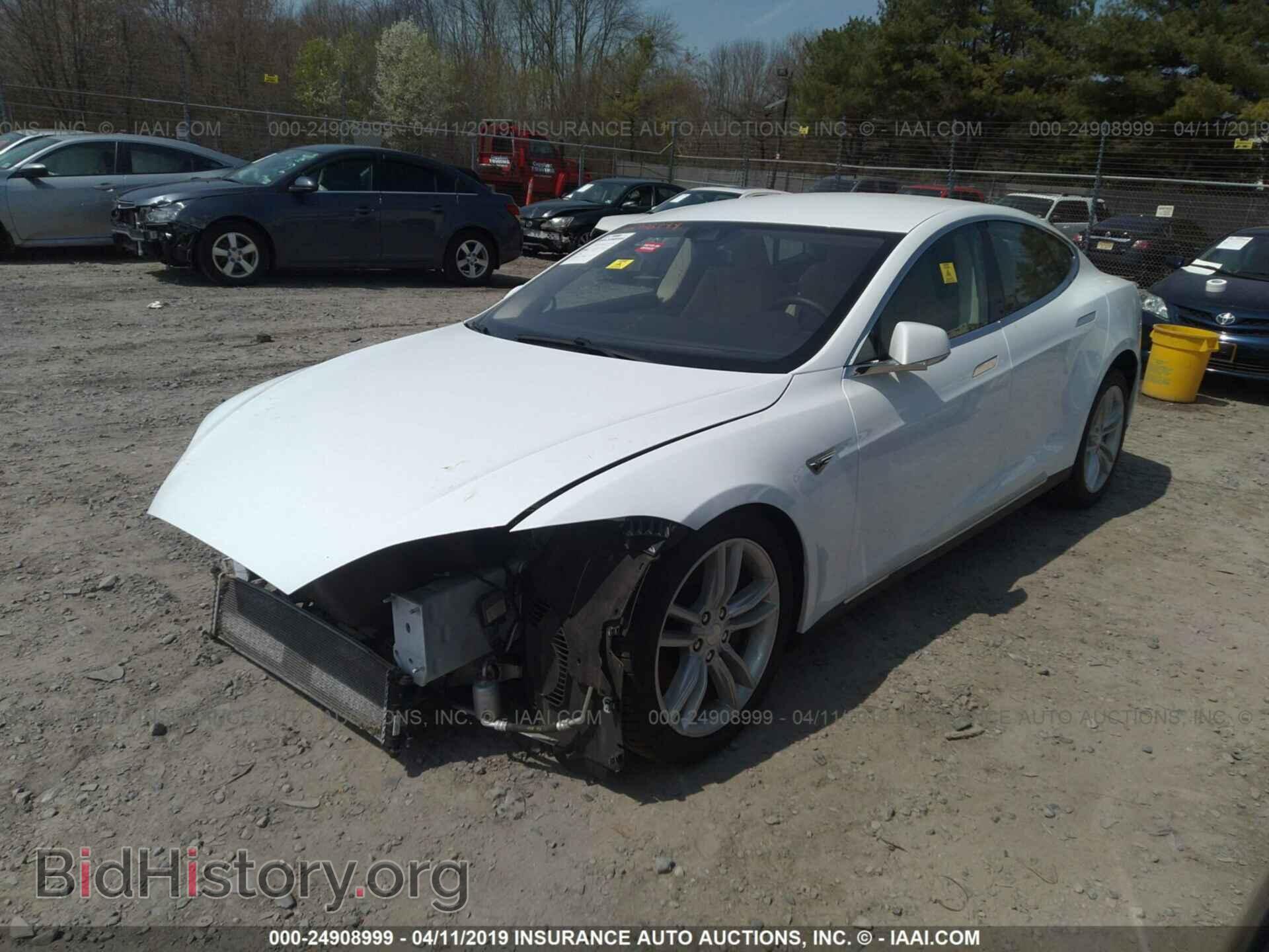 2015 TESLA MODEL S - VIN: 5YJSA1E26FF109739 - Фото 2
