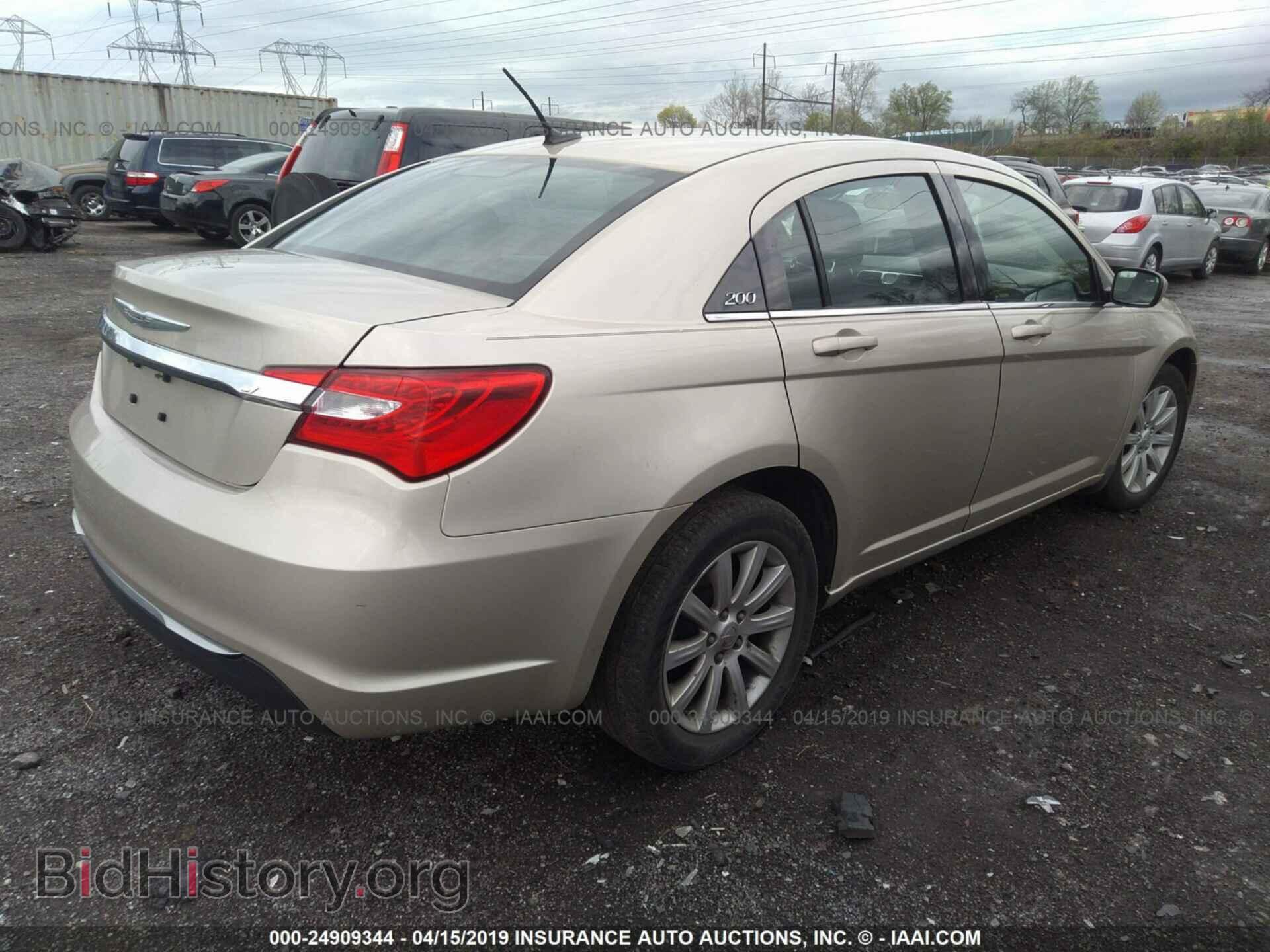 2013 CHRYSLER 200 - VIN: 1C3CCBBB7DN765038 - Photo 4