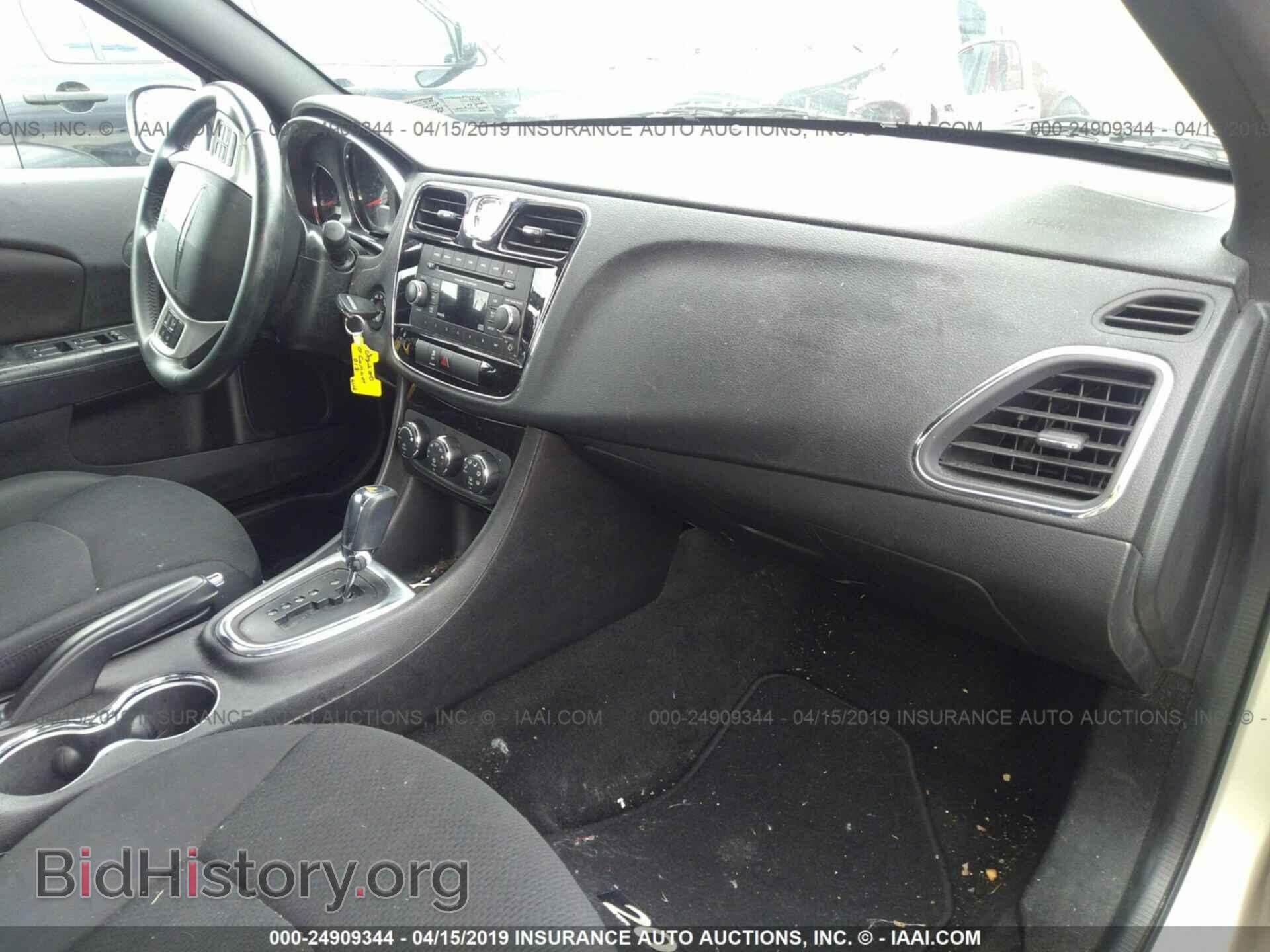 2013 CHRYSLER 200 - VIN: 1C3CCBBB7DN765038 - Photo 5