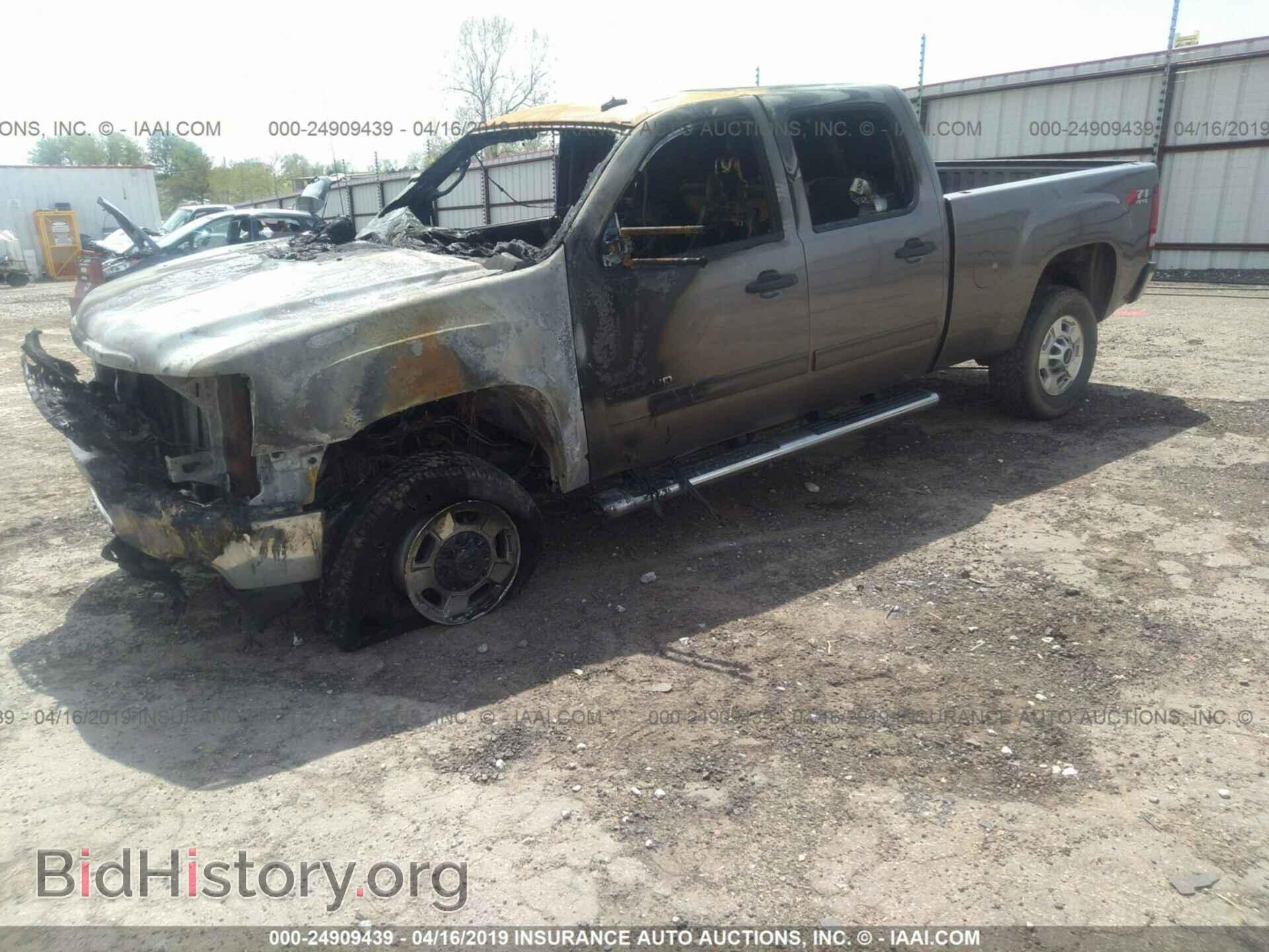 2012 GMC SIERRA - VIN: 1GT120C85CF186460 - Фото 2
