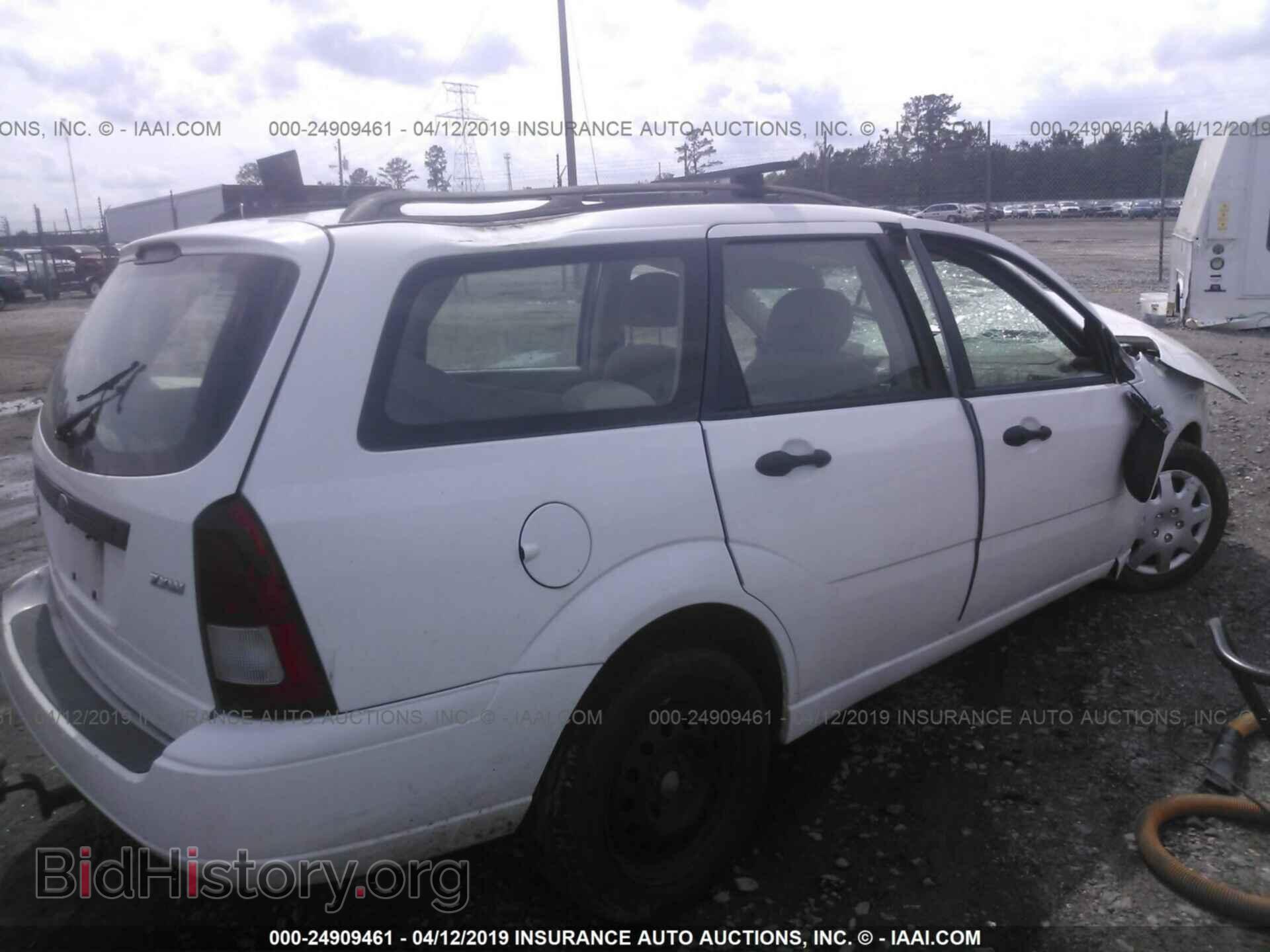 2005 FORD FOCUS - VIN: 1FAFP36N05W154213 - Фото 4