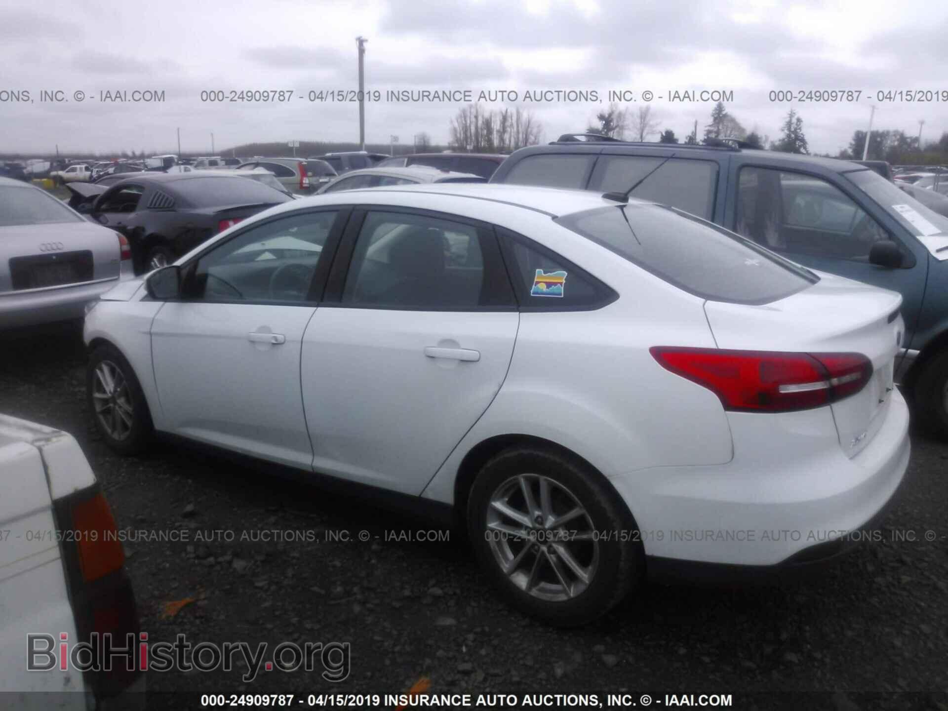2016 FORD FOCUS - VIN: 1FADP3F21GL302015 - Фото 3