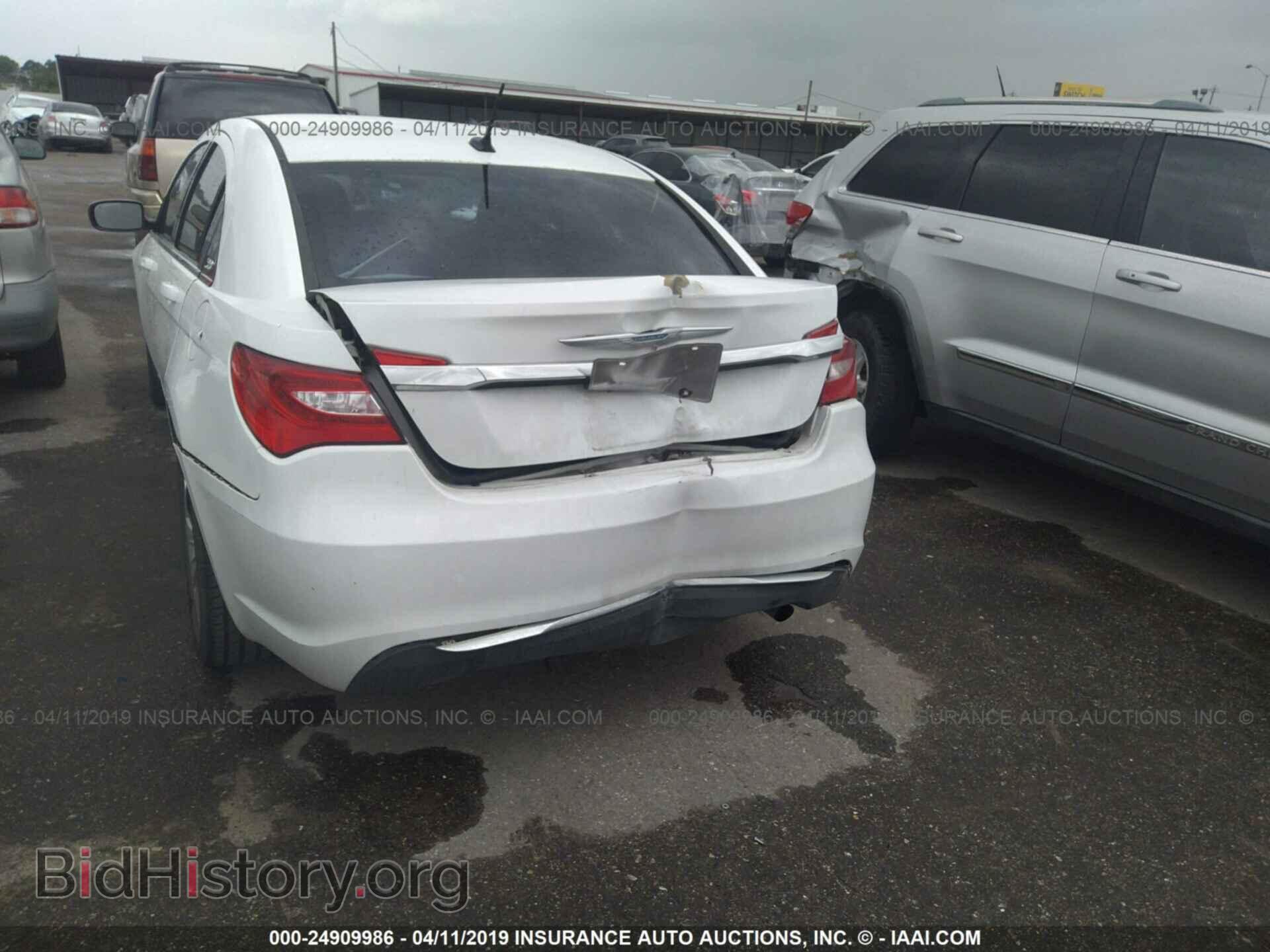 2012 CHRYSLER 200 - VIN: 1C3CCBAB6CN166972 - Фото 3