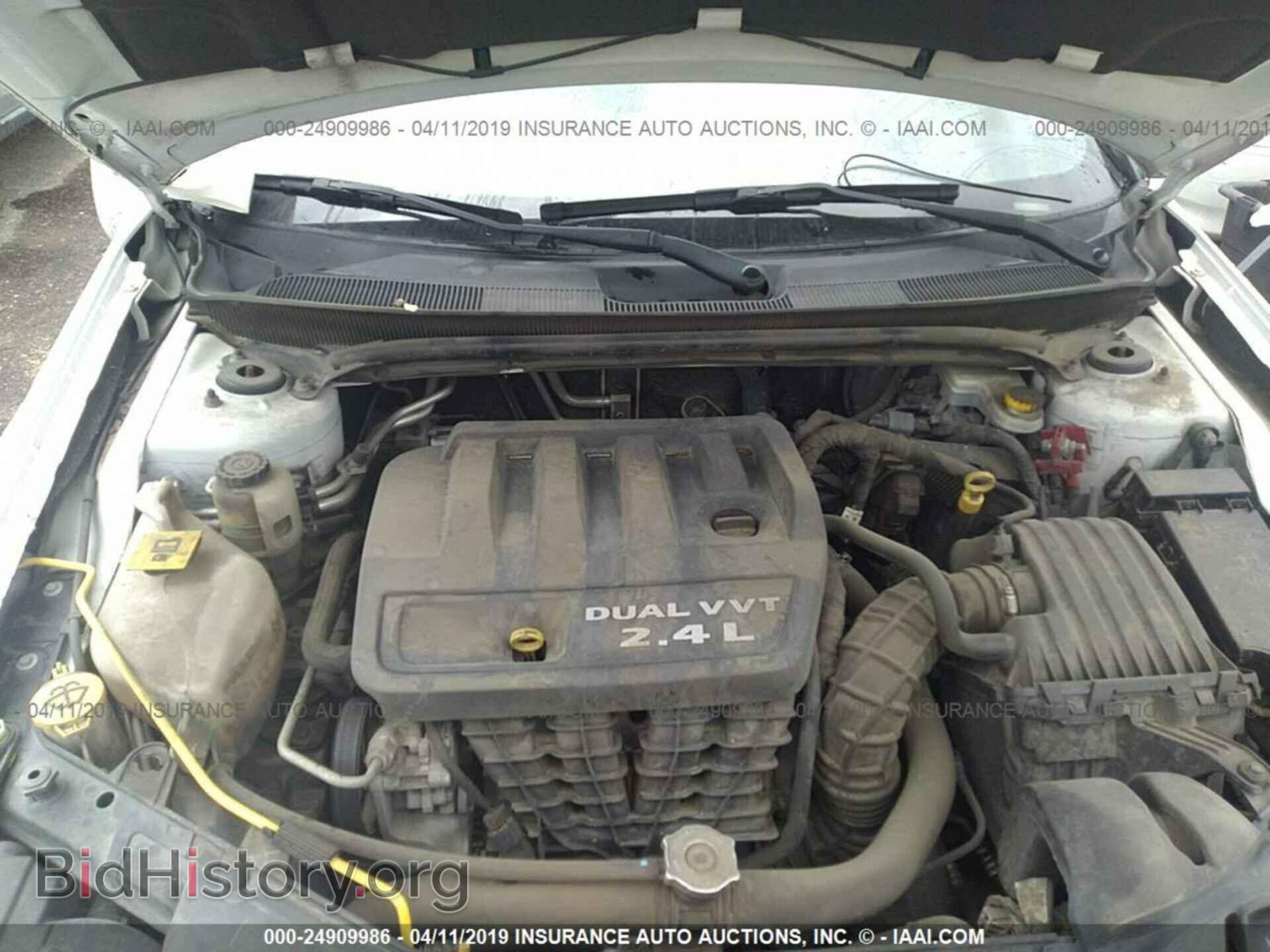 2012 CHRYSLER 200 - VIN: 1C3CCBAB6CN166972 - Фото 10