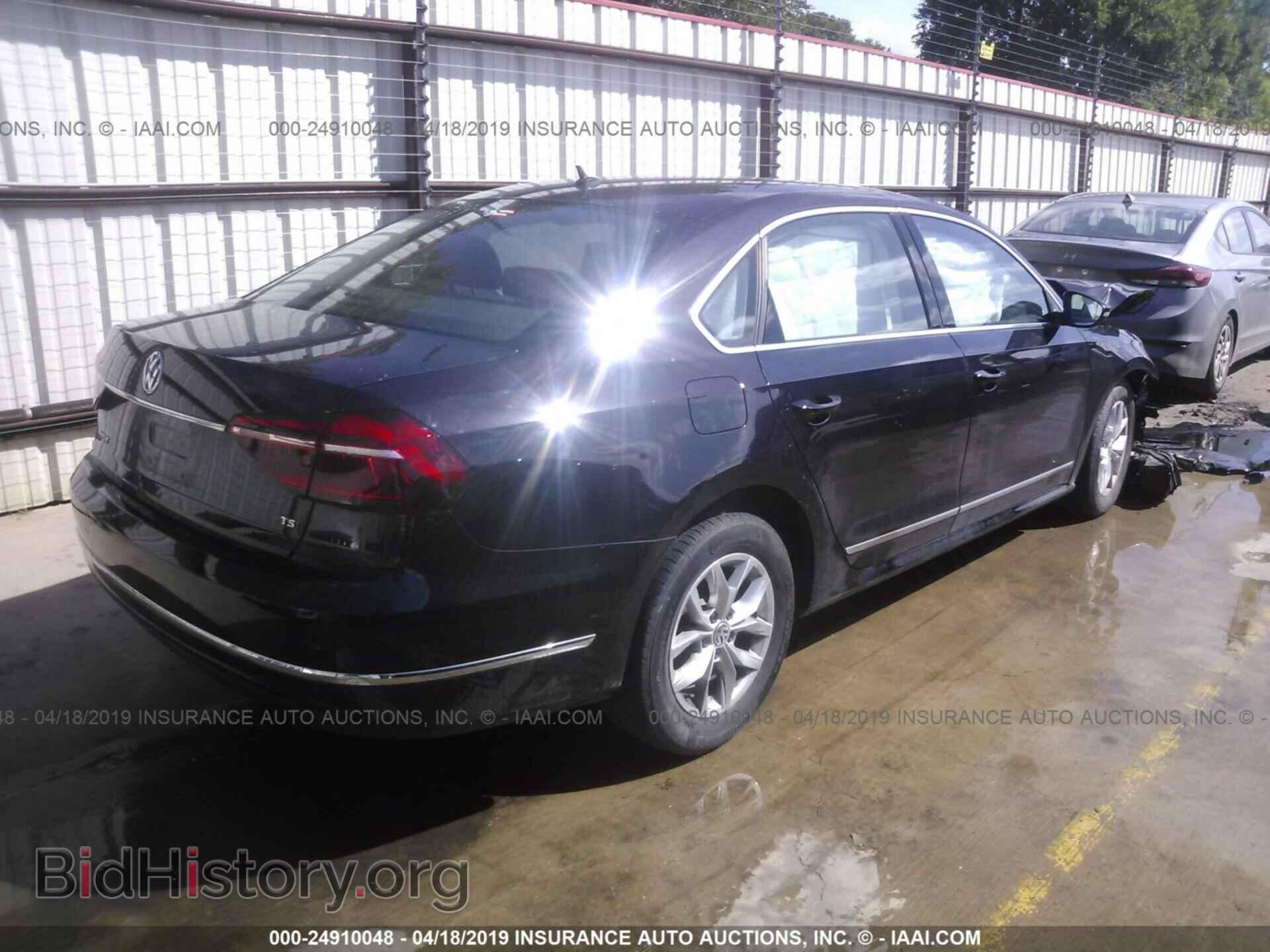 2017 VOLKSWAGEN PASSAT - VIN: 1VWAT7A33HC052467 - Фото 4