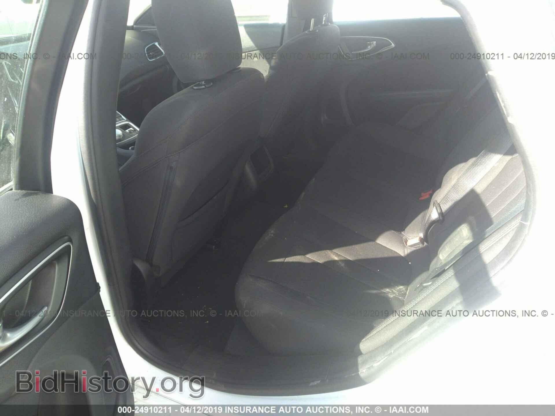 2016 CHRYSLER 200 - VIN: 1C3CCCAB0GN136121 - Photo 8