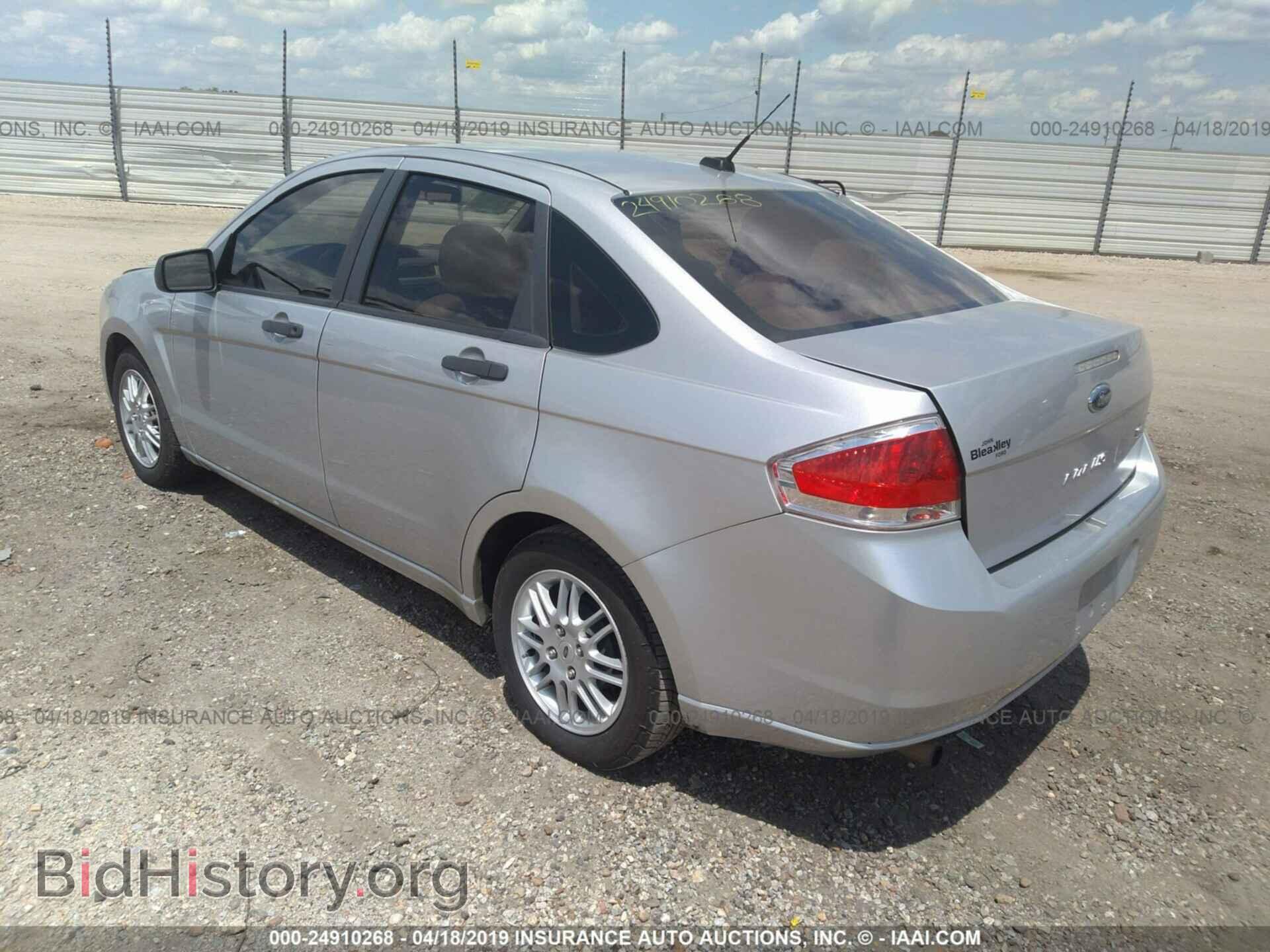 2010 FORD FOCUS - VIN: 1FAHP3FN3AW142186 - Фото 3