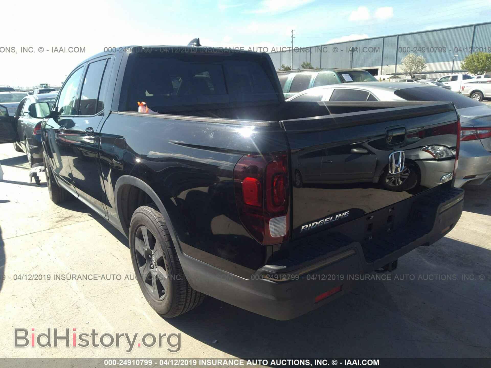 2017 HONDA RIDGELINE - VIN: 5FPYK3F85HB016372 - Фото 3