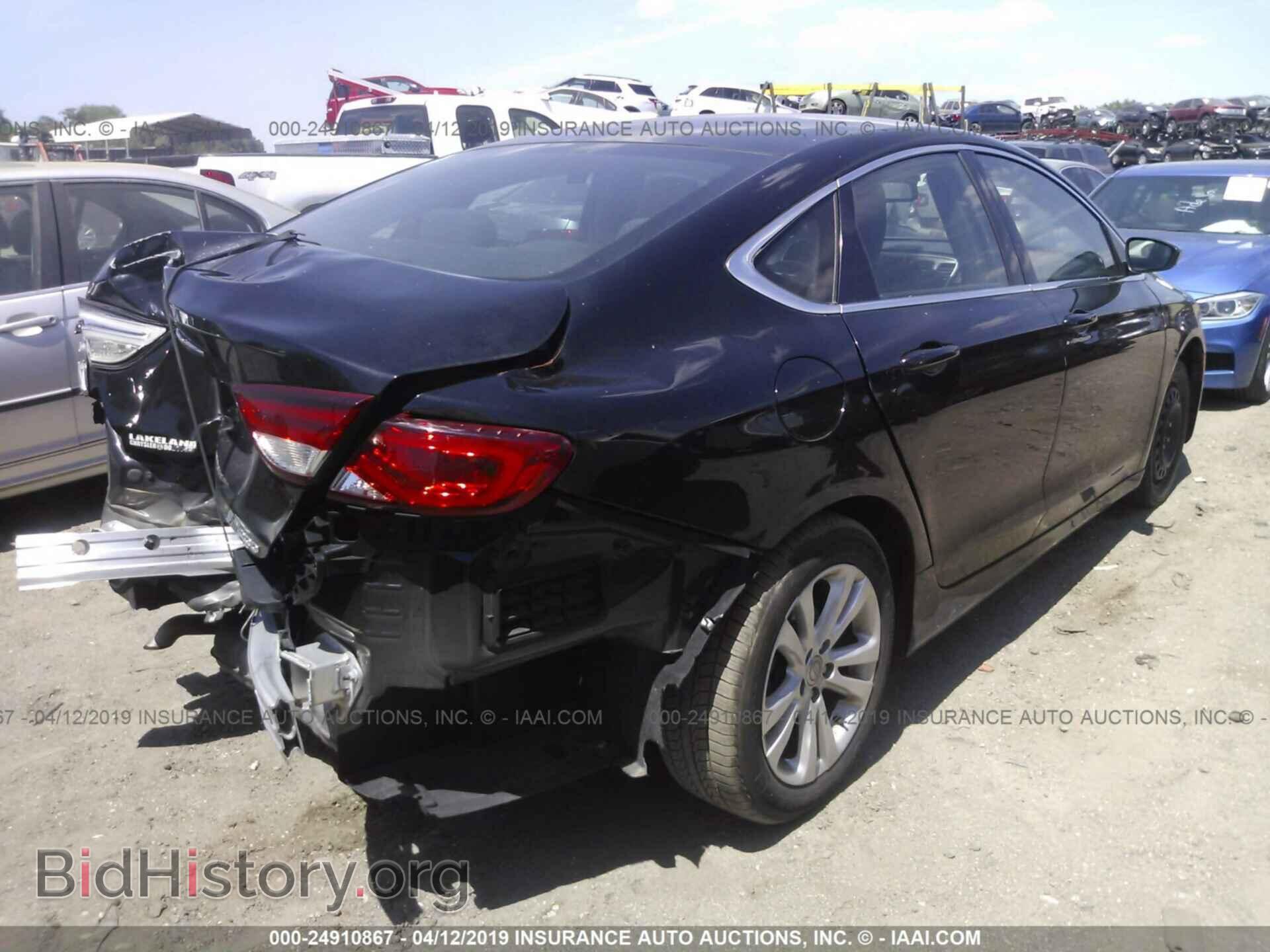 2016 CHRYSLER 200 - VIN: 1C3CCCAB2GN112032 - Photo 4