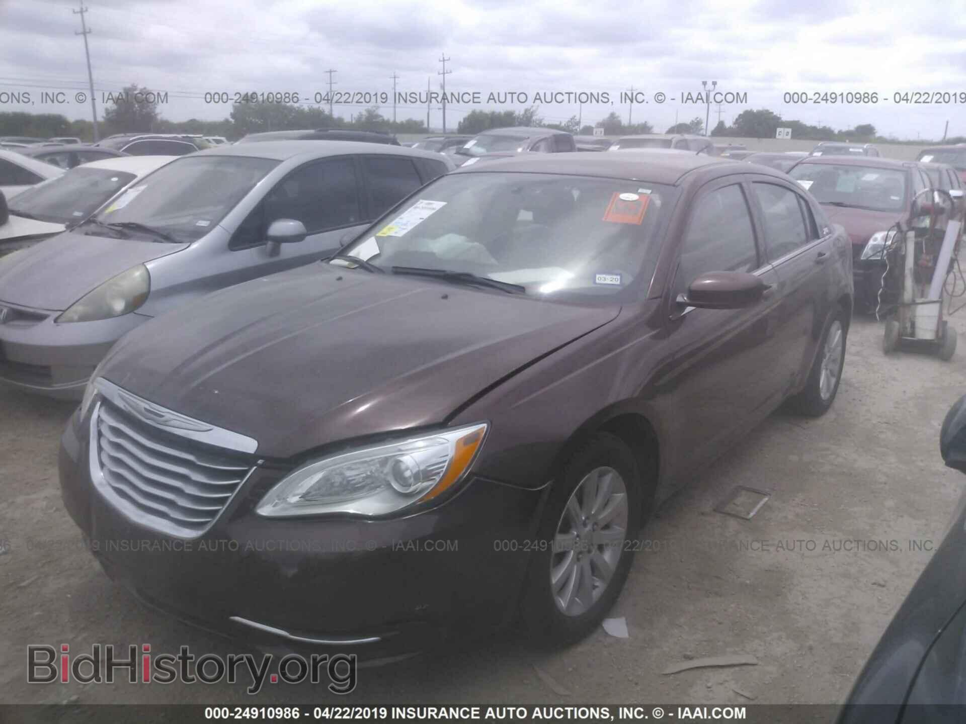 2013 CHRYSLER 200 - VIN: 1C3CCBBB6DN597408 - Photo 2