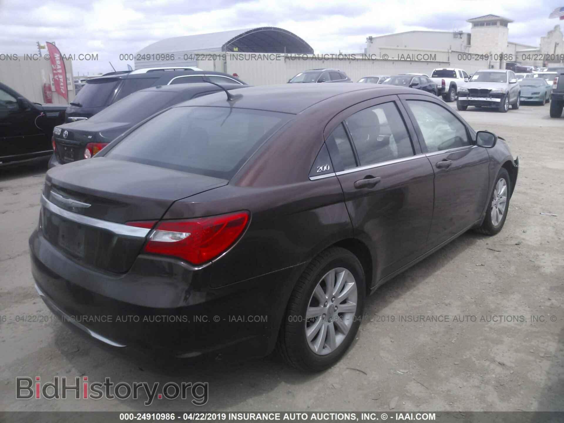 2013 CHRYSLER 200 - VIN: 1C3CCBBB6DN597408 - Photo 4