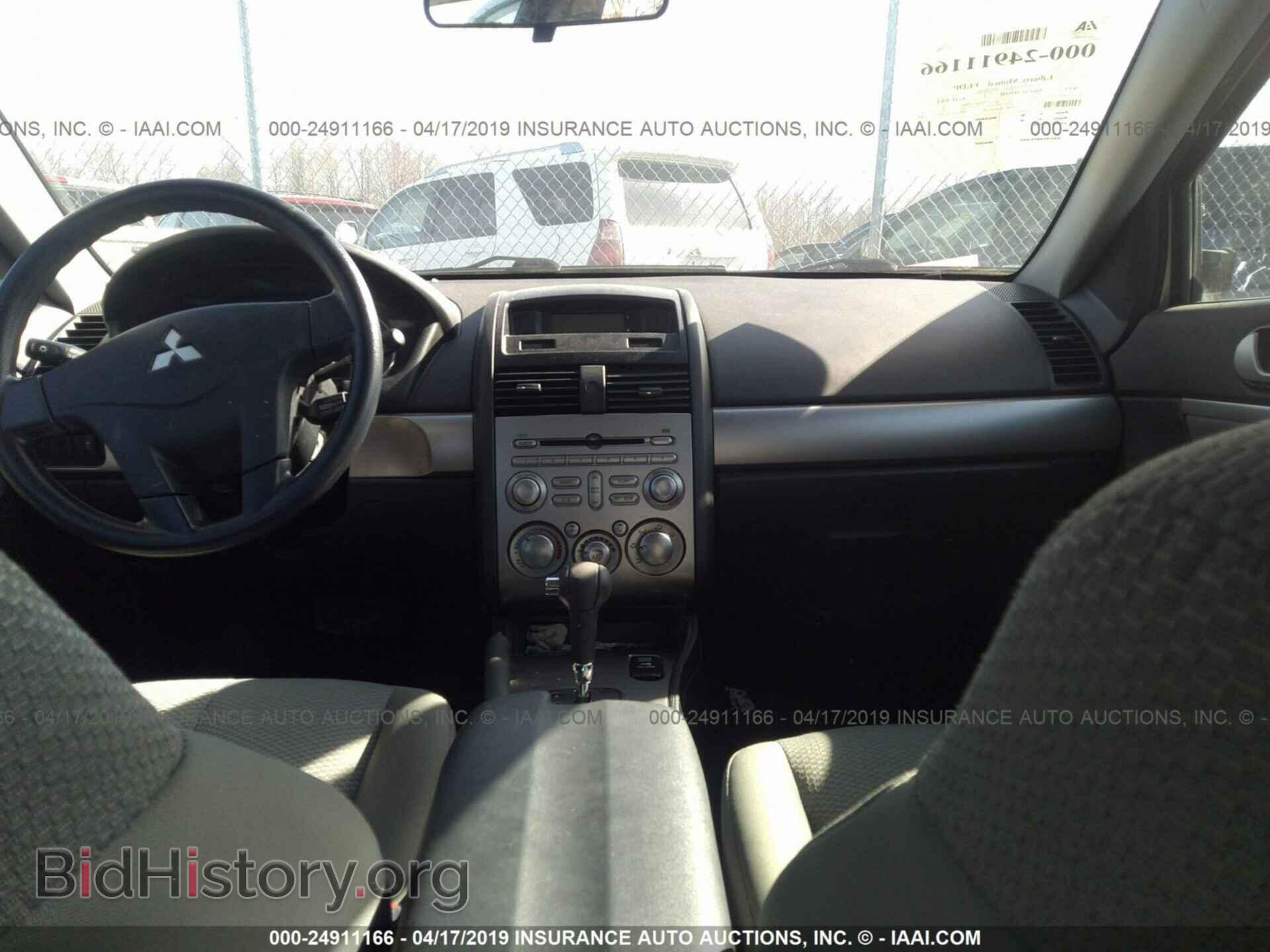 2011 MITSUBISHI GALANT - VIN: 4A32B2FF7BE007895 - Фото 5