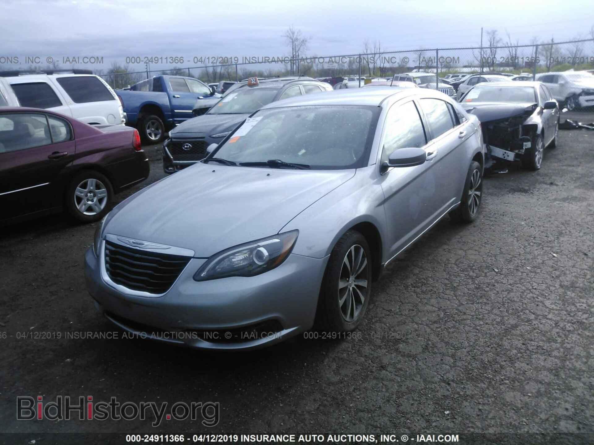 2013 CHRYSLER 200 - VIN: 1C3CCBBB8DN538926 - Photo 2
