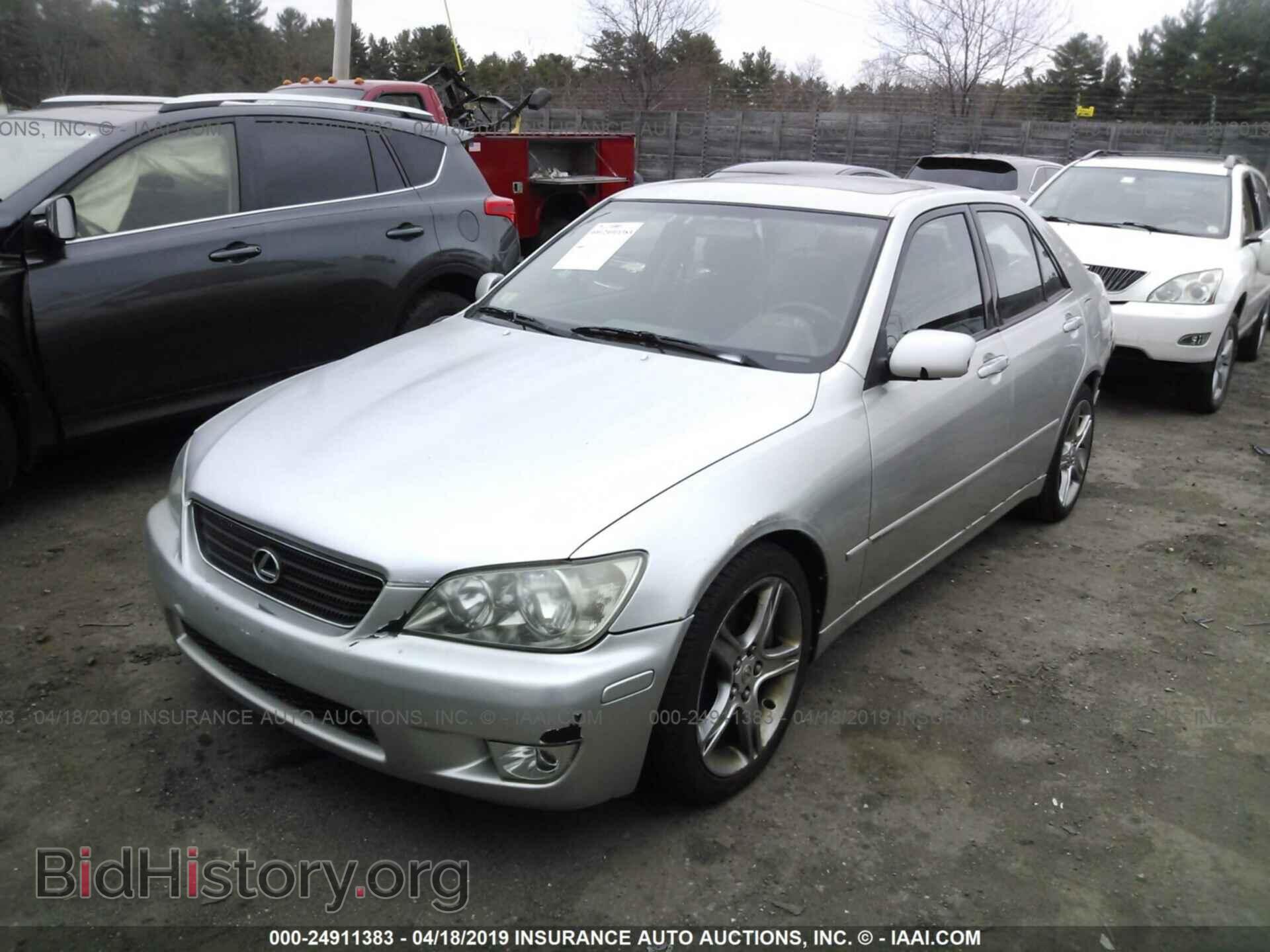 2001 LEXUS IS - VIN: JTHBD182X10018434 - Photo 2