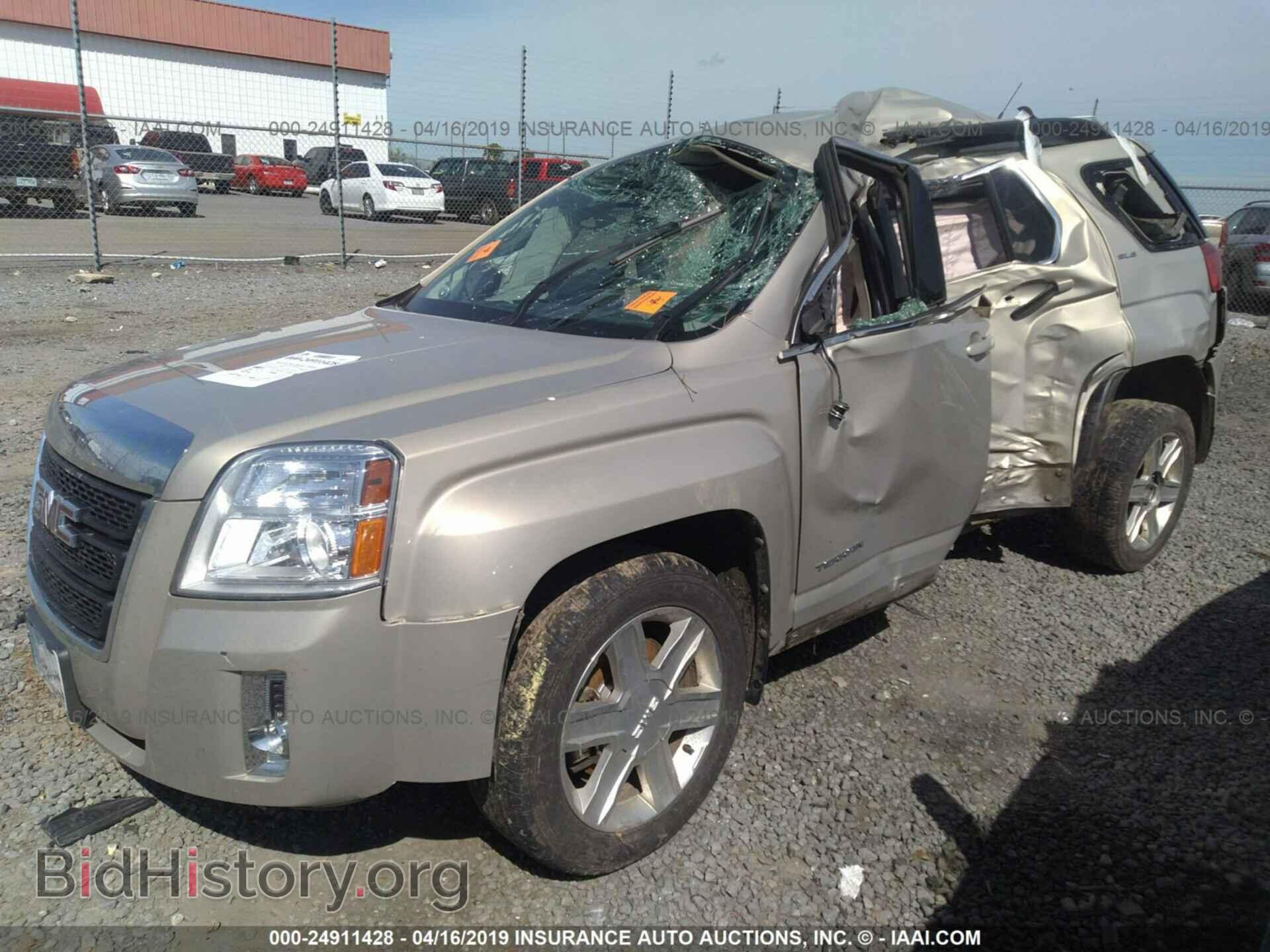 2010 GMC TERRAIN - VIN: 2CTFLDEY8A6302110 - Photo 2