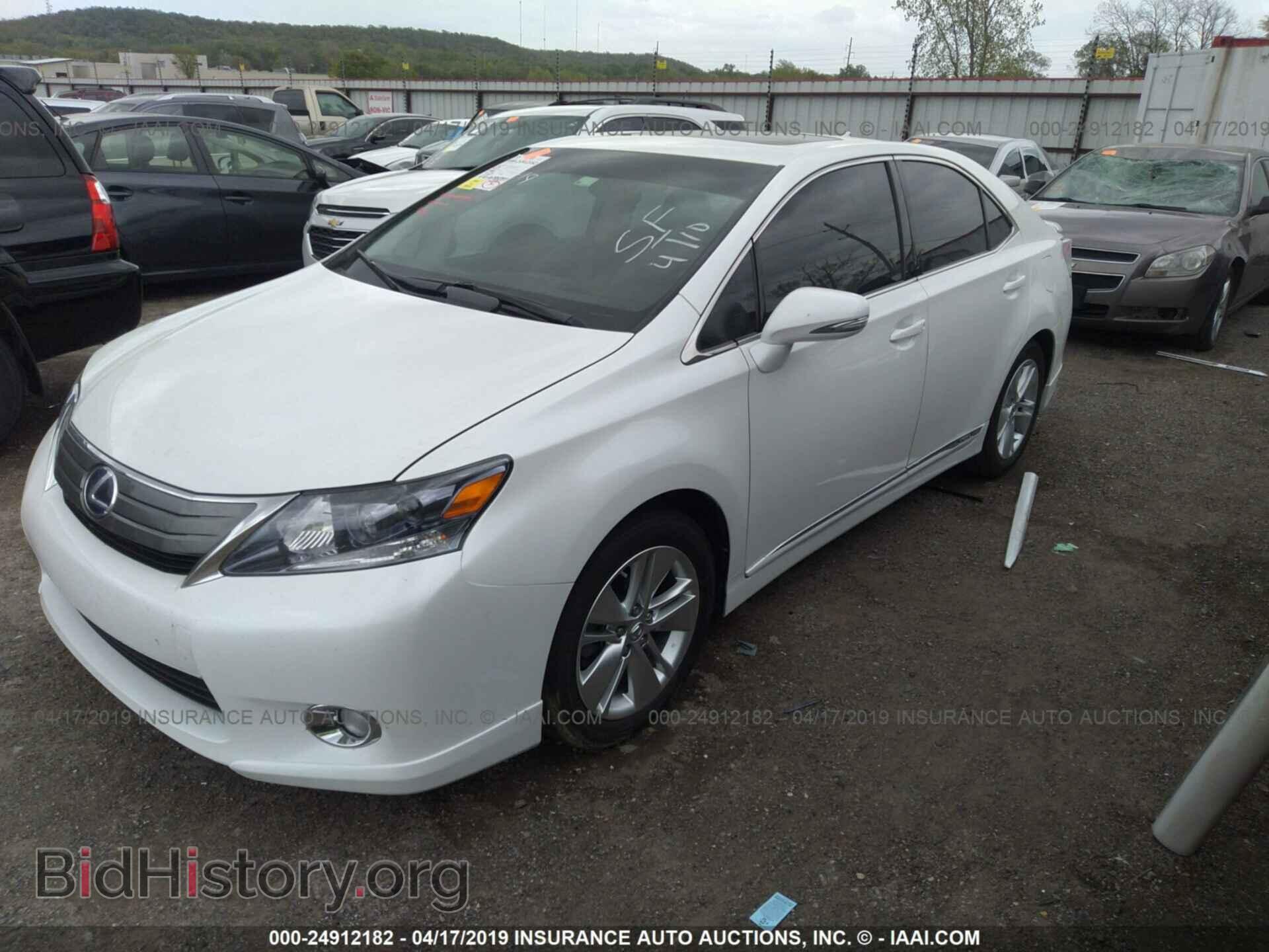 2011 LEXUS HS - VIN: JTHBB1BA0B2044617 - Фото 2
