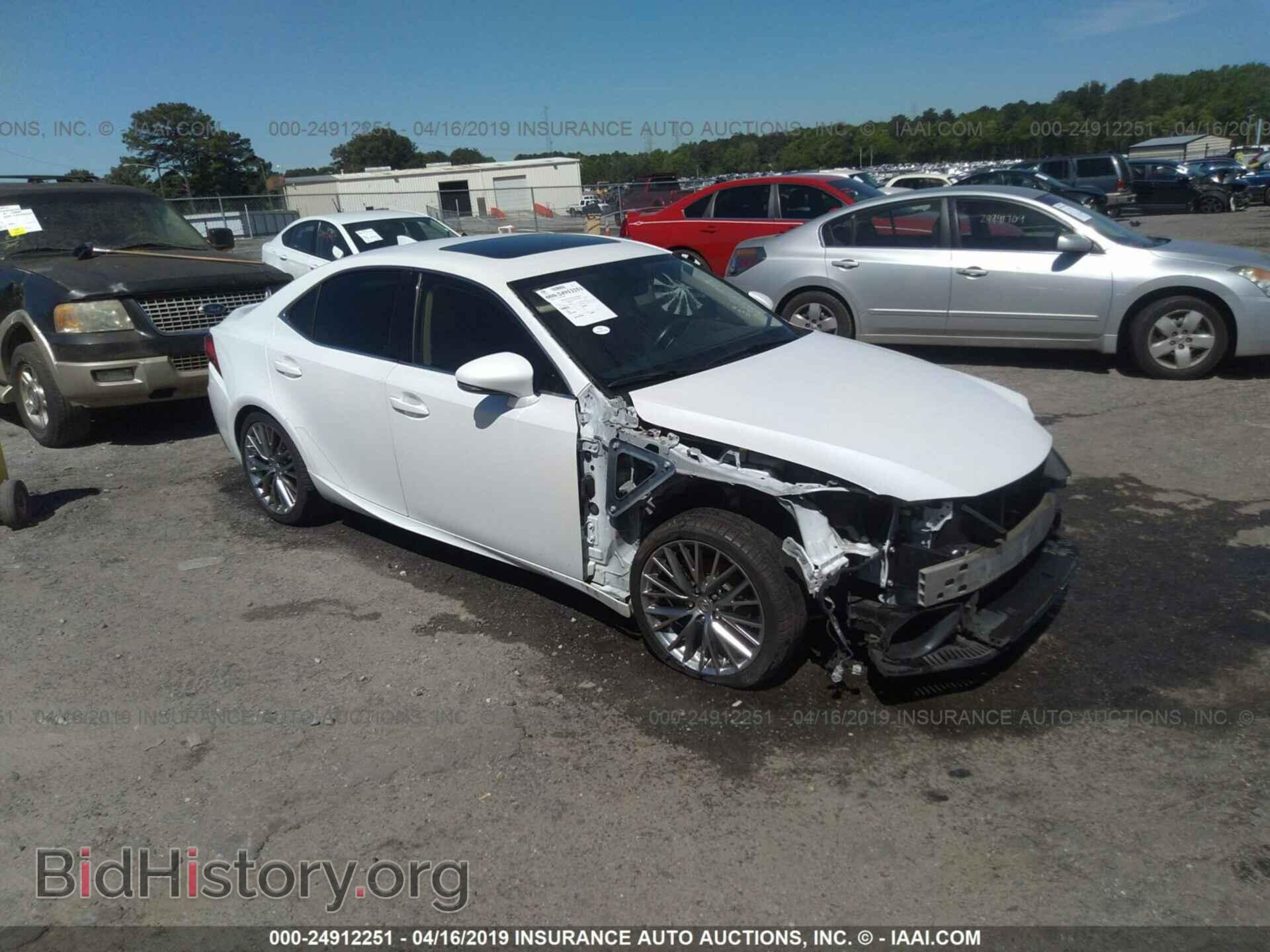 Фотография JTHBF1D26F5068967 - LEXUS IS 2015