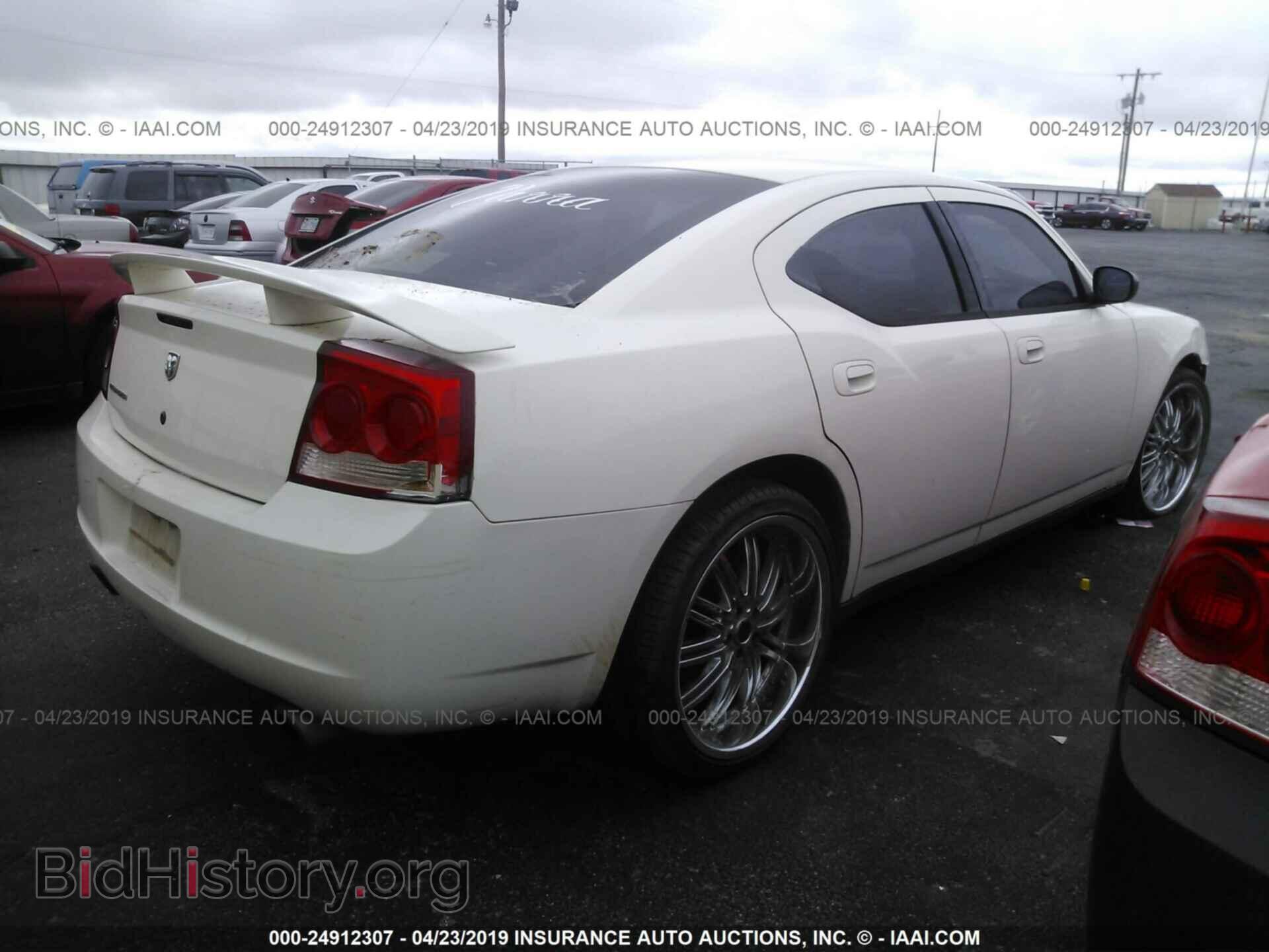 2010 DODGE CHARGER - VIN: 2B3AA4CT5AH113617 - Фото 4