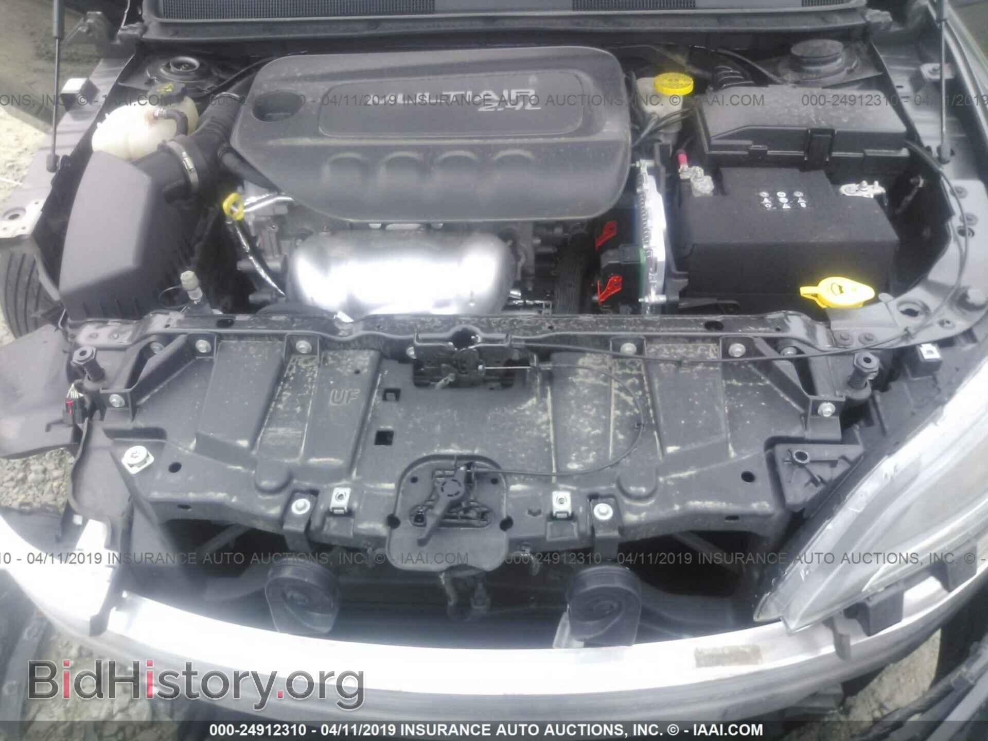 2016 CHRYSLER 200 - VIN: 1C3CCCAB5GN128872 - Photo 10